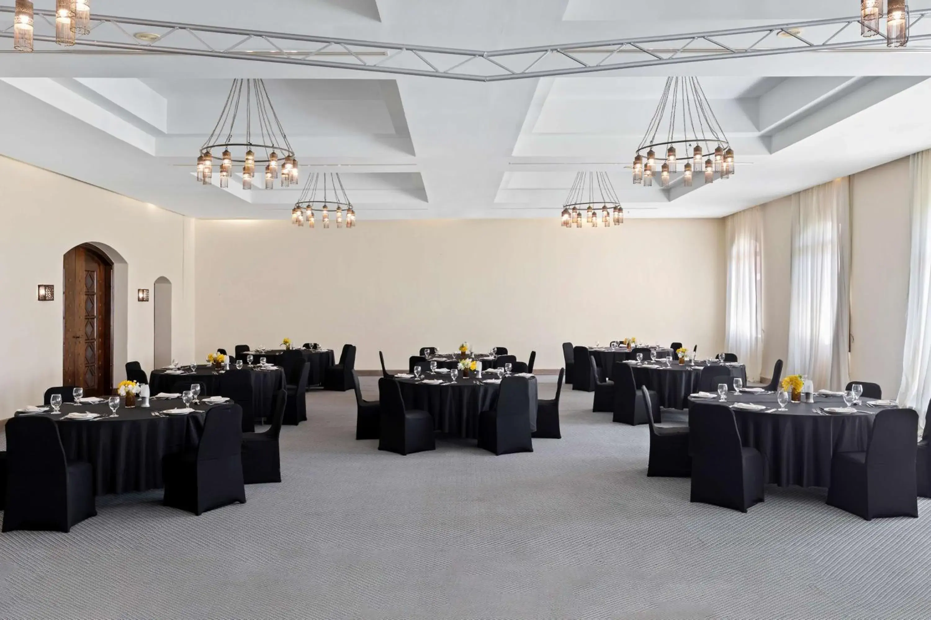 Meeting/conference room, Restaurant/Places to Eat in Radisson Blu Resort El Quseir