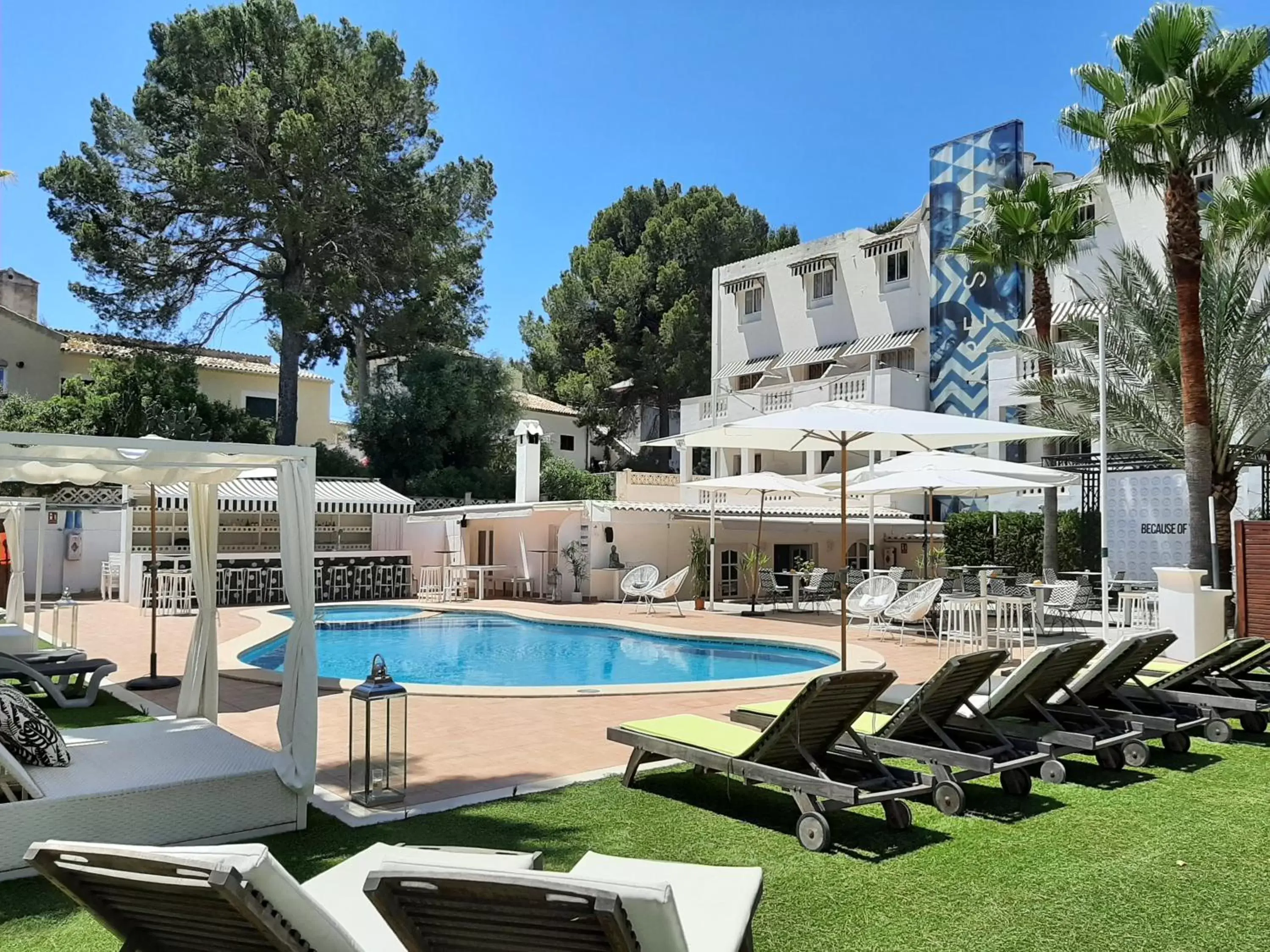 Swimming Pool in La Concha Soul Boutique Hotel