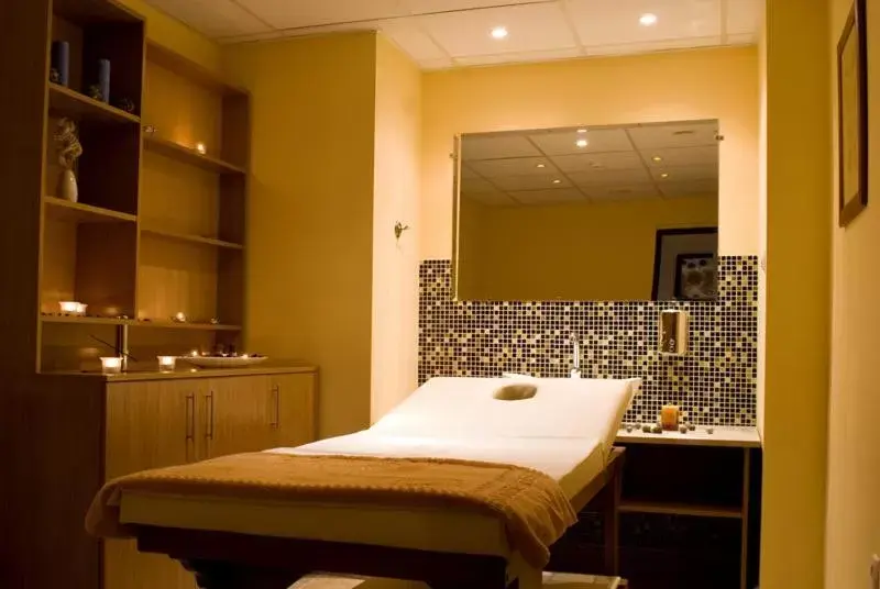 Spa and wellness centre/facilities in Spa Hotel Holiday