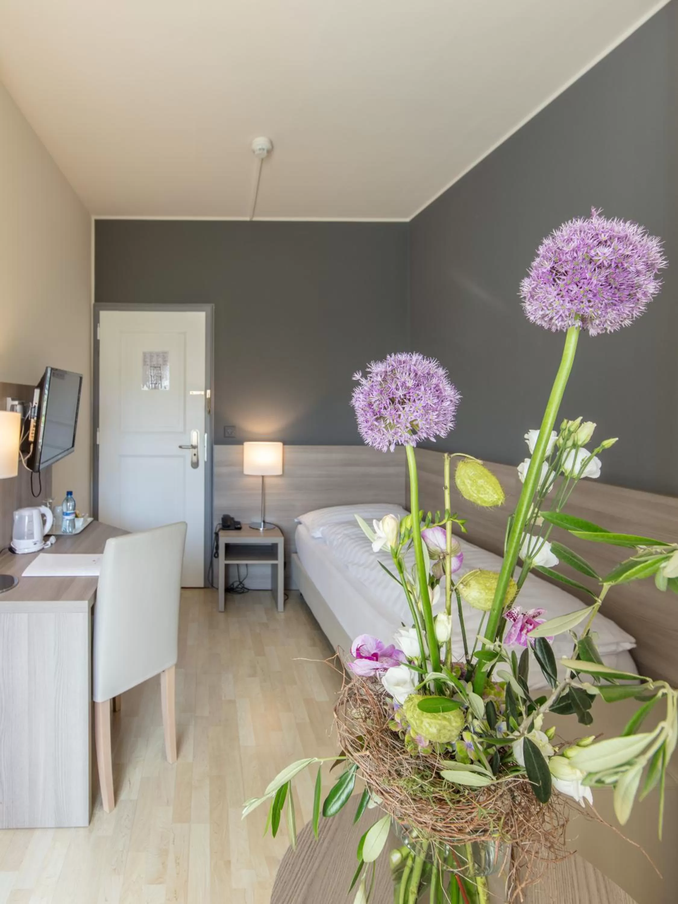 Decorative detail, Bed in Hôtel de la Rose