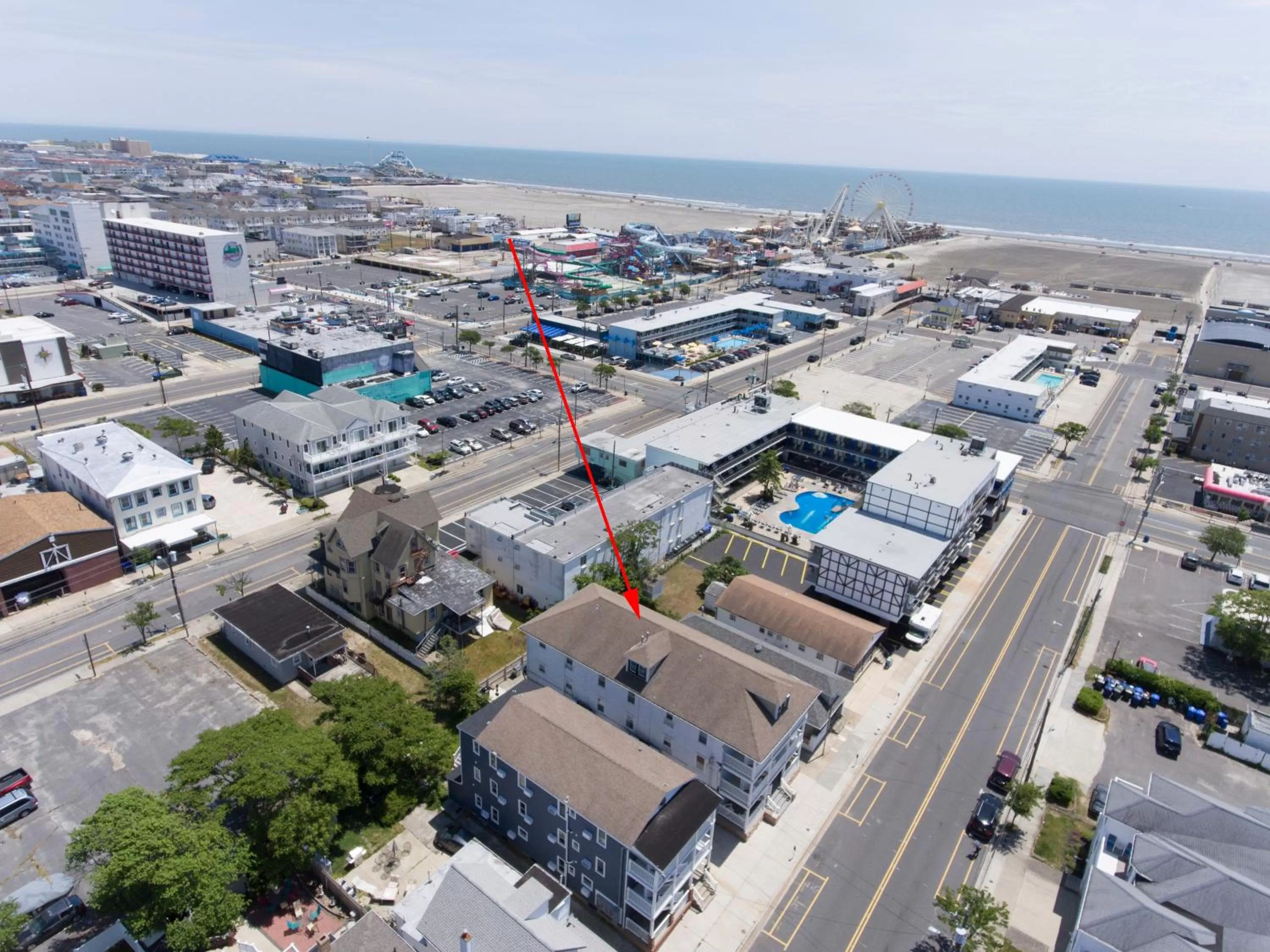 Bird's eye view, Bird's-eye View in Garfield Beach House