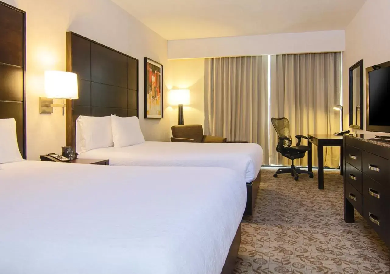 Bedroom, Bed in Hilton Garden Inn Tuxtla Gutierrez