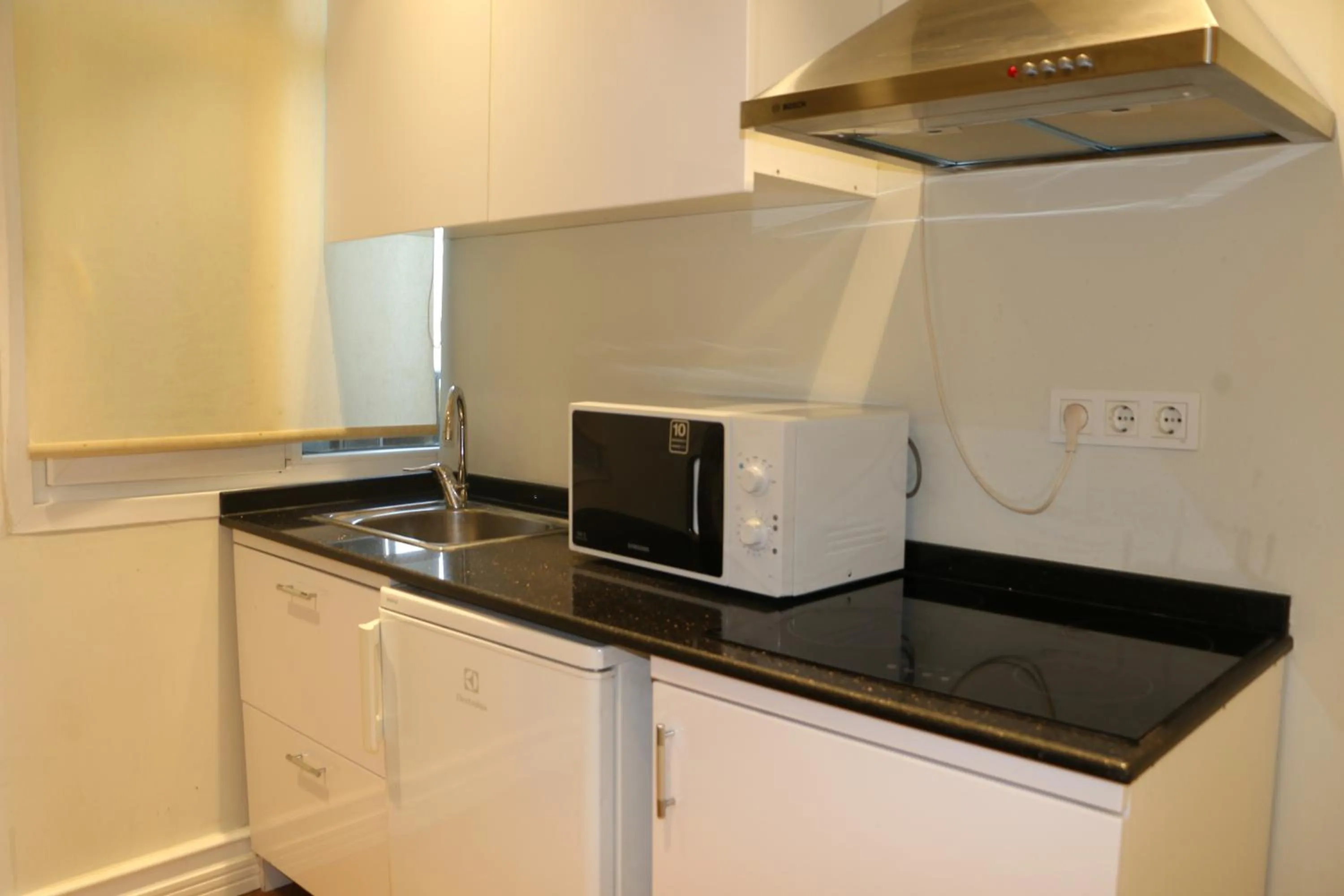 Kitchen or kitchenette in Triada Hotel Taksim - Special Category