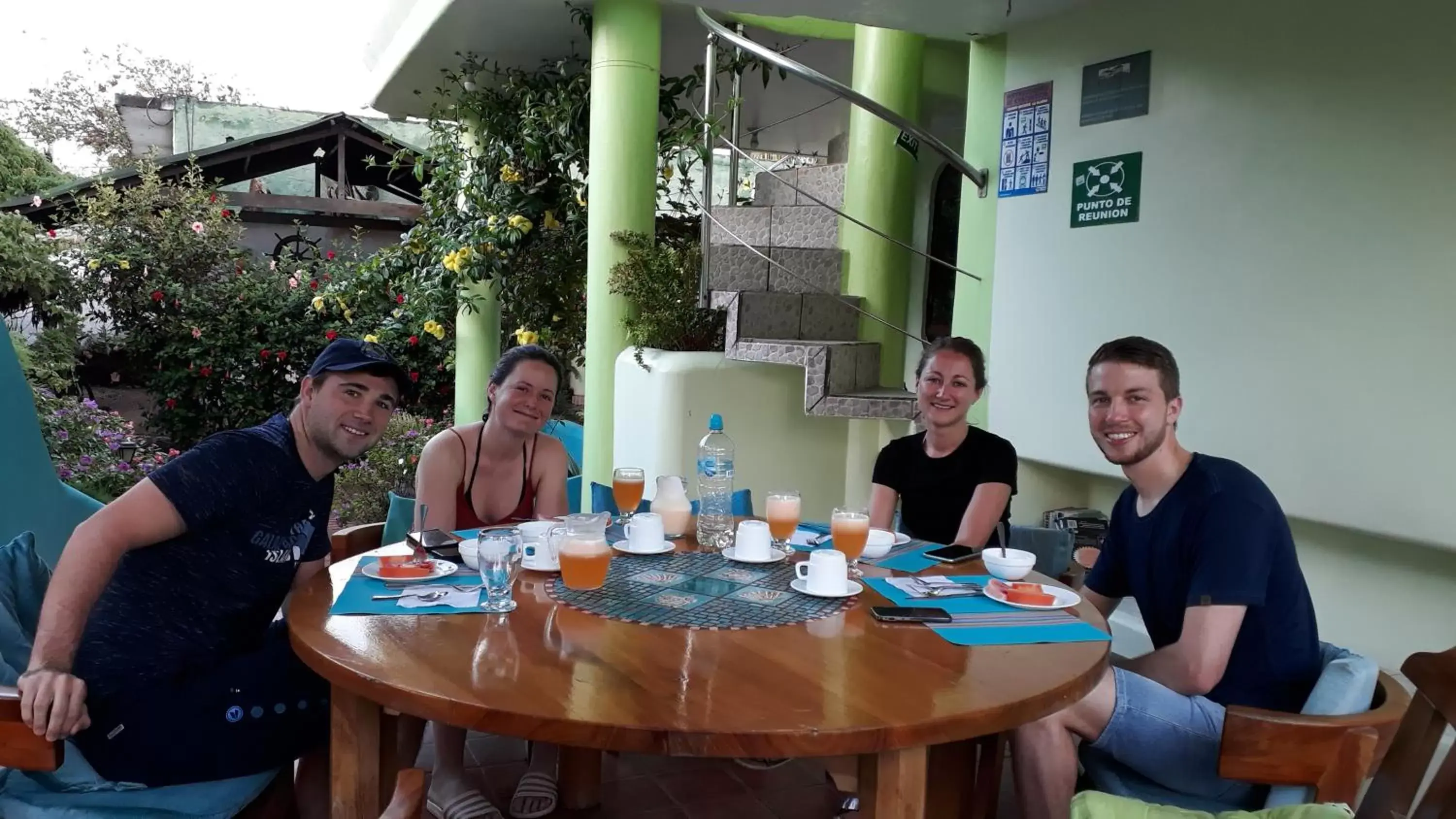 Twin Room with Private Bathroom - single occupancy in Hostal Casa Edén Twin Room with Private Bathroom - single occupancy in Hostal Casa Edén