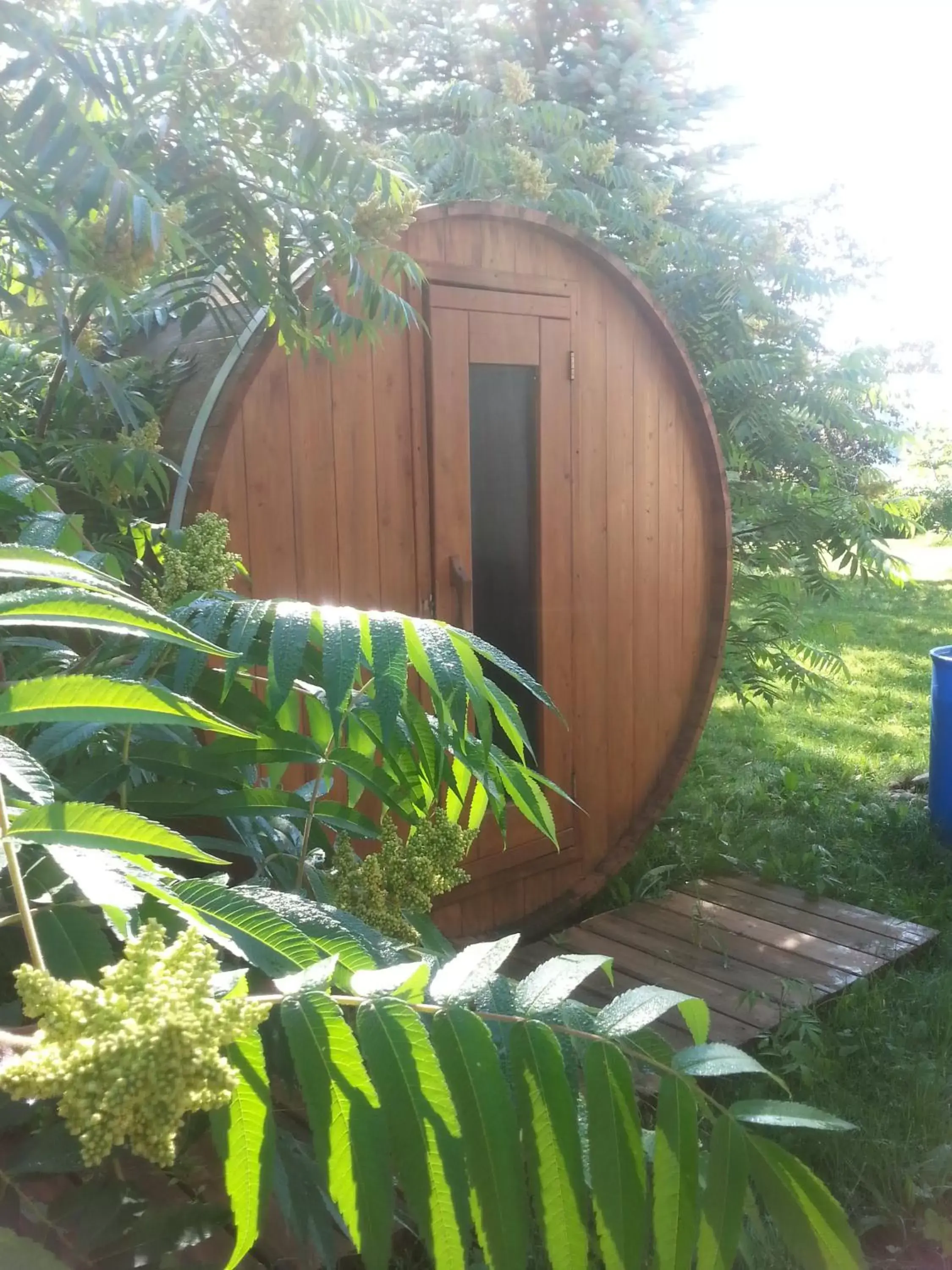 Sauna, Garden in Domaine de la Baie, Les Suites