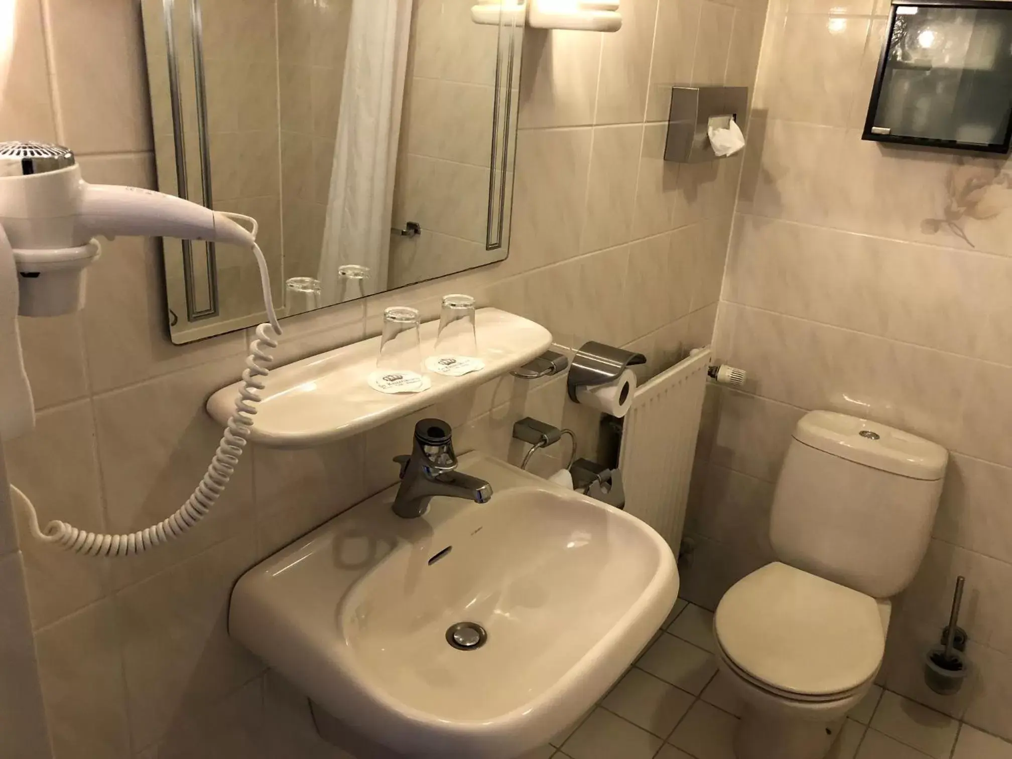 Bathroom in Hotel de Keizerskroon Hoorn