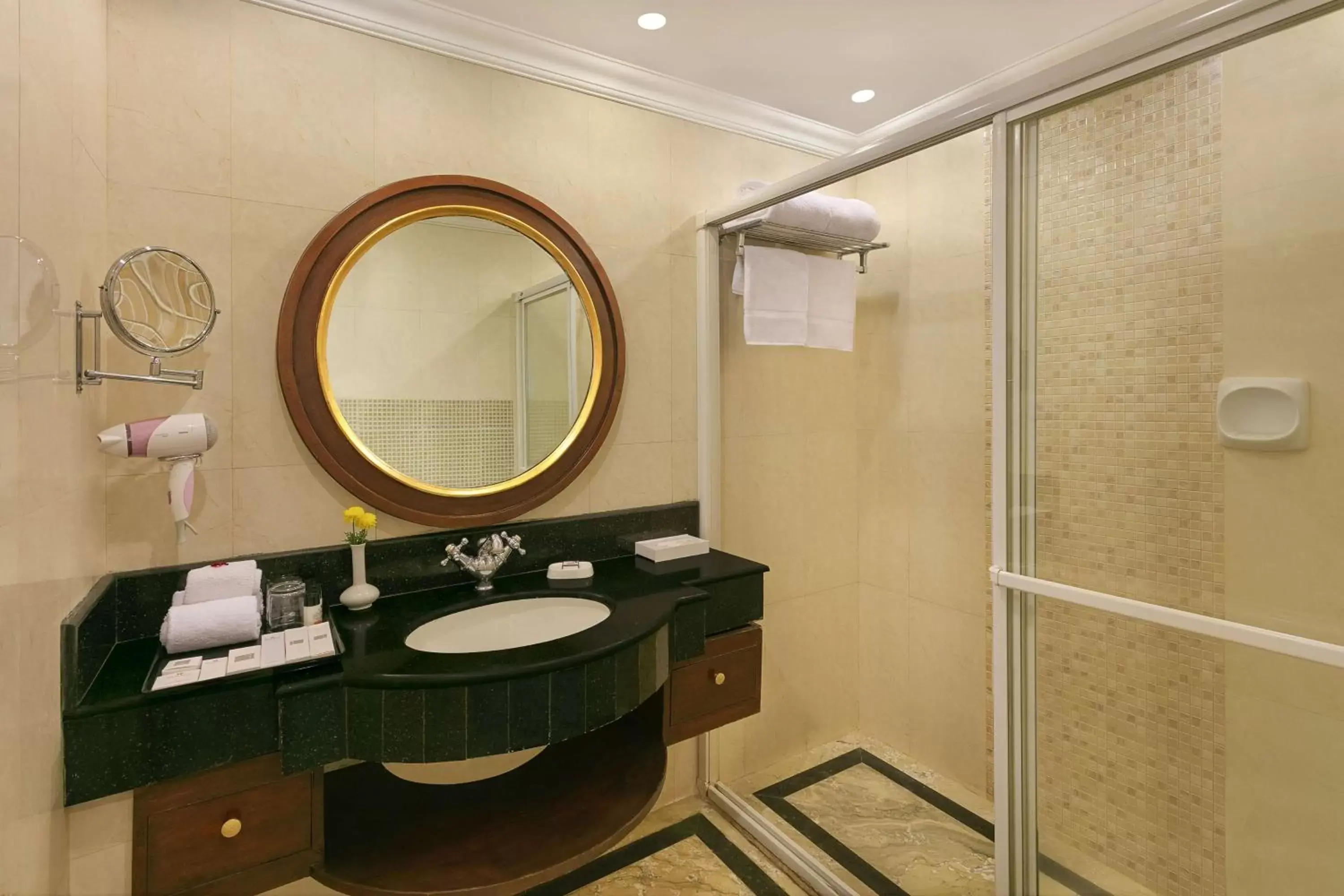 Bathroom in Ramada Khajuraho