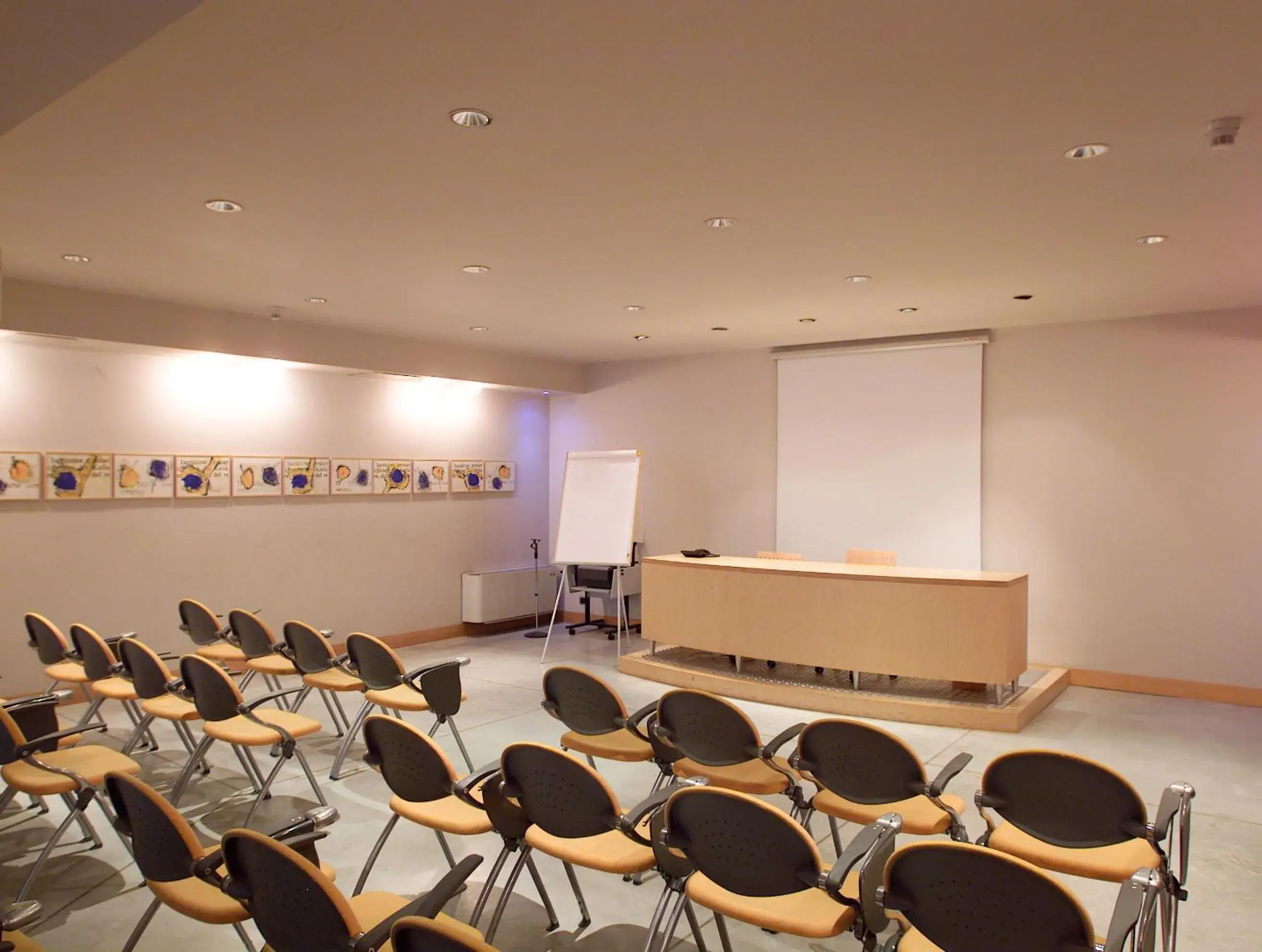 Meeting/conference room in Hotel Aleramo