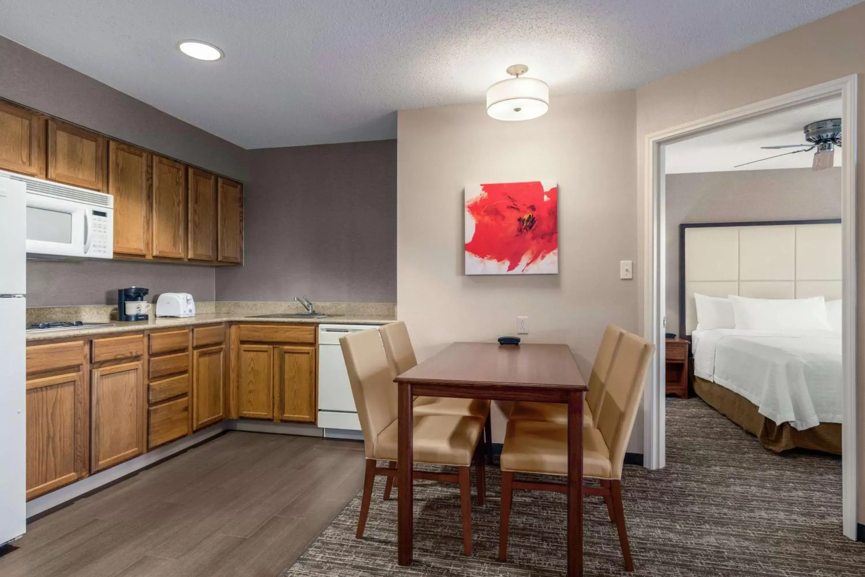 Kitchen or kitchenette, Kitchen/Kitchenette in Homewood Suites by Hilton Providence-Warwick