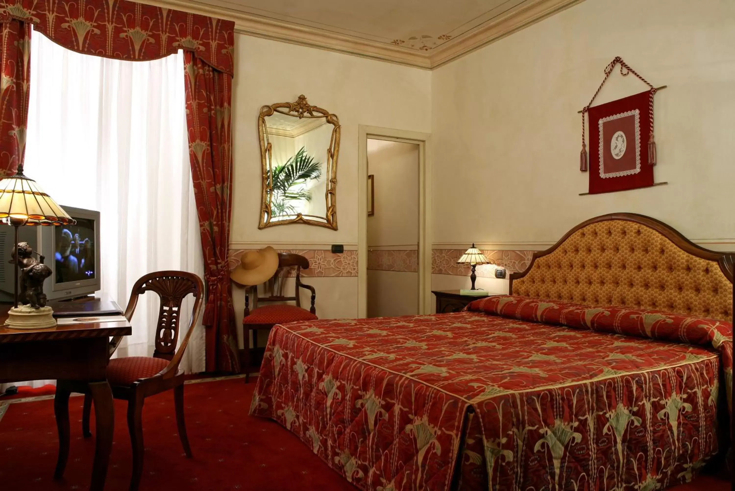 Family, Bed in Liberty Hotel Family, Bed in Liberty Hotel