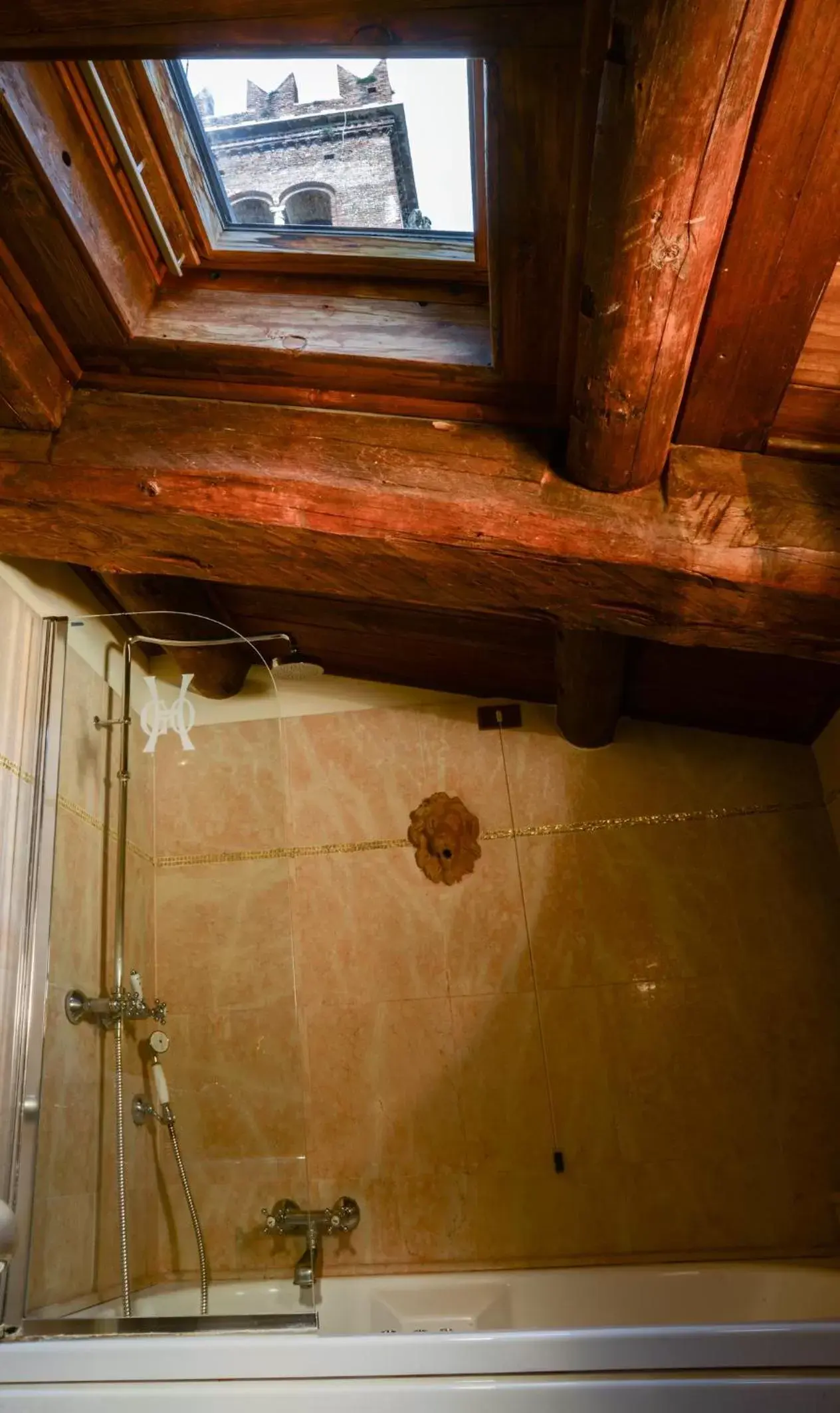 Bathroom in Hotel Gabbia D'Oro