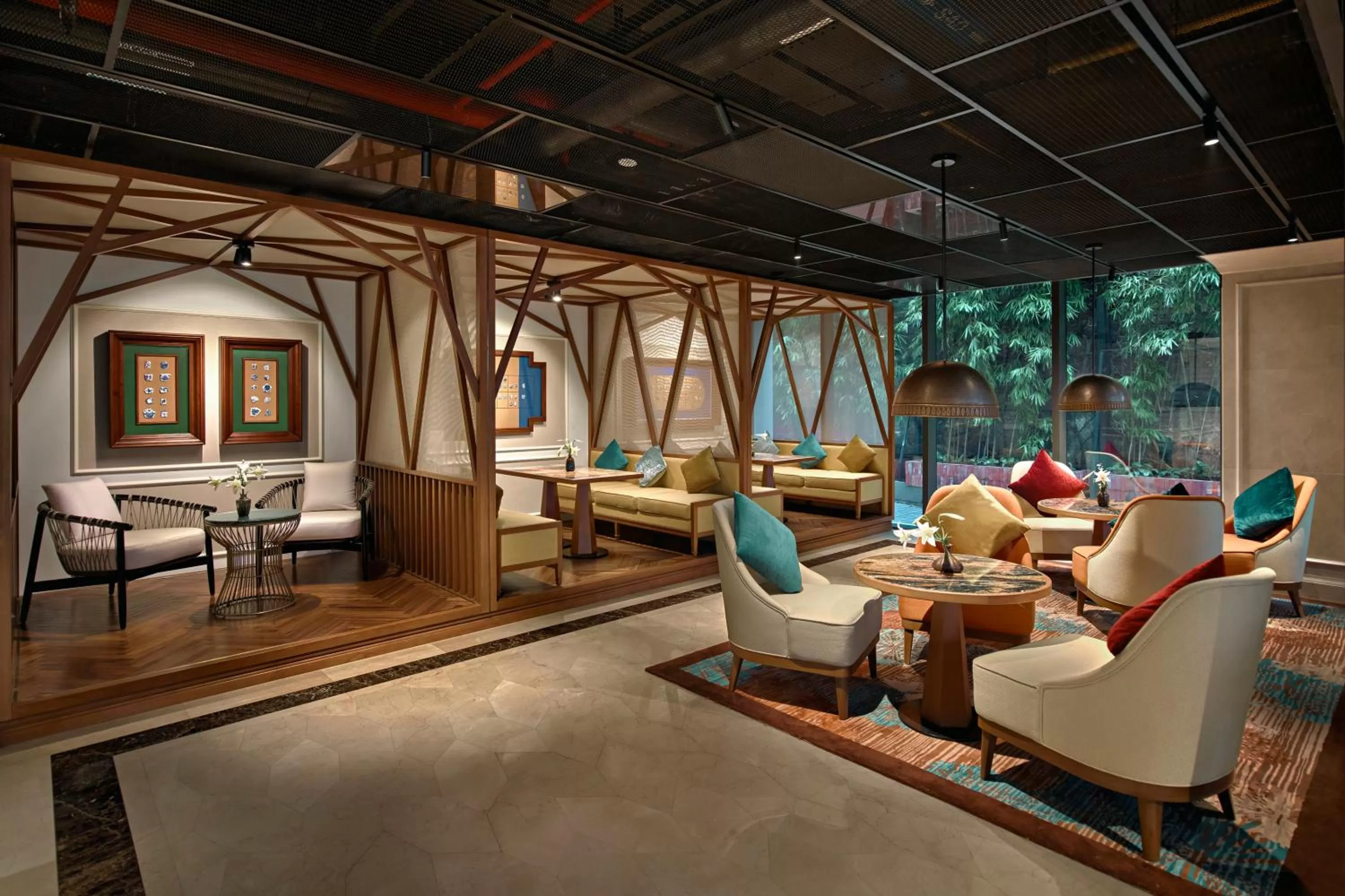 Lounge or bar in Grand Mercure Hanoi