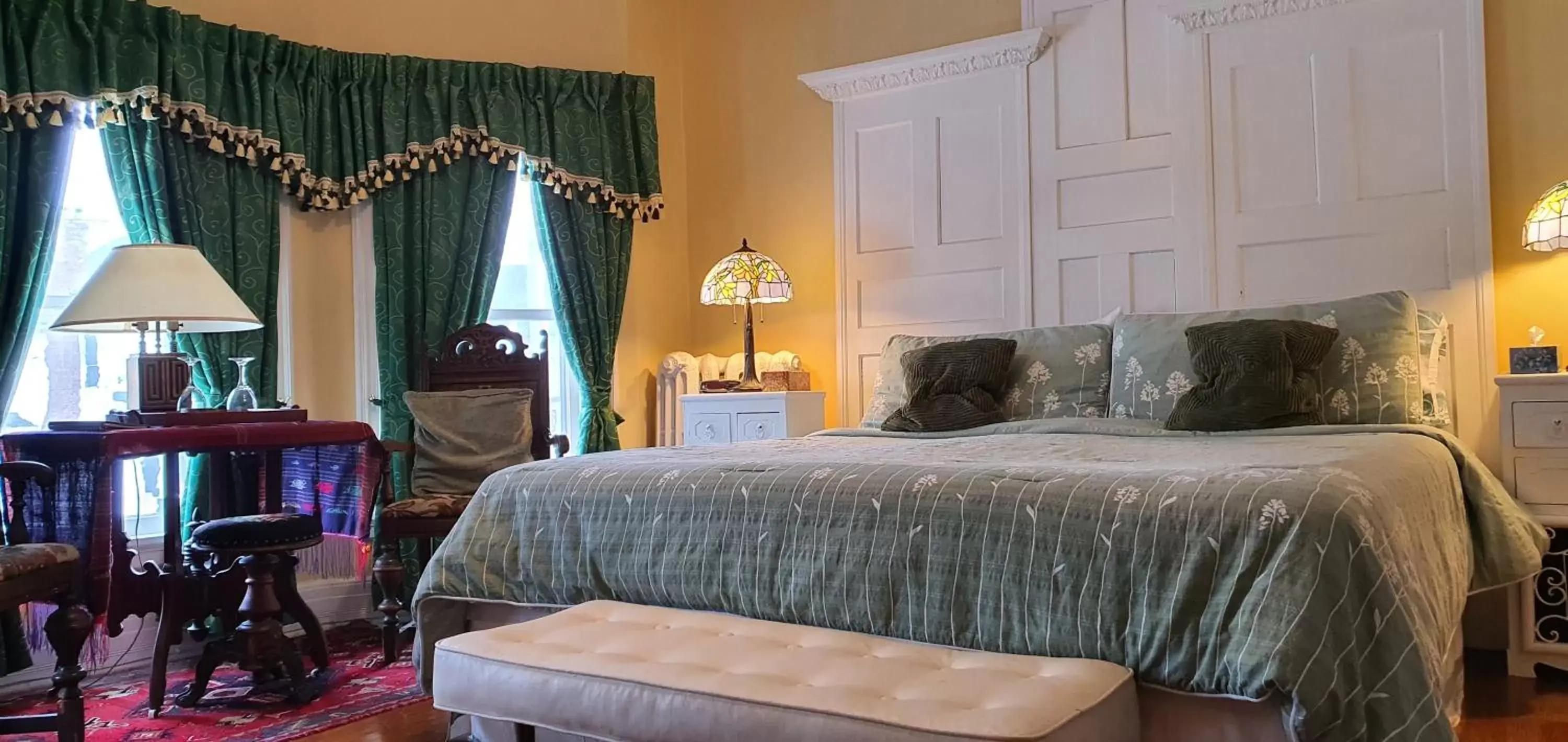 Photo of the whole room, Bed in A Moment in Time Bed and Breakfast