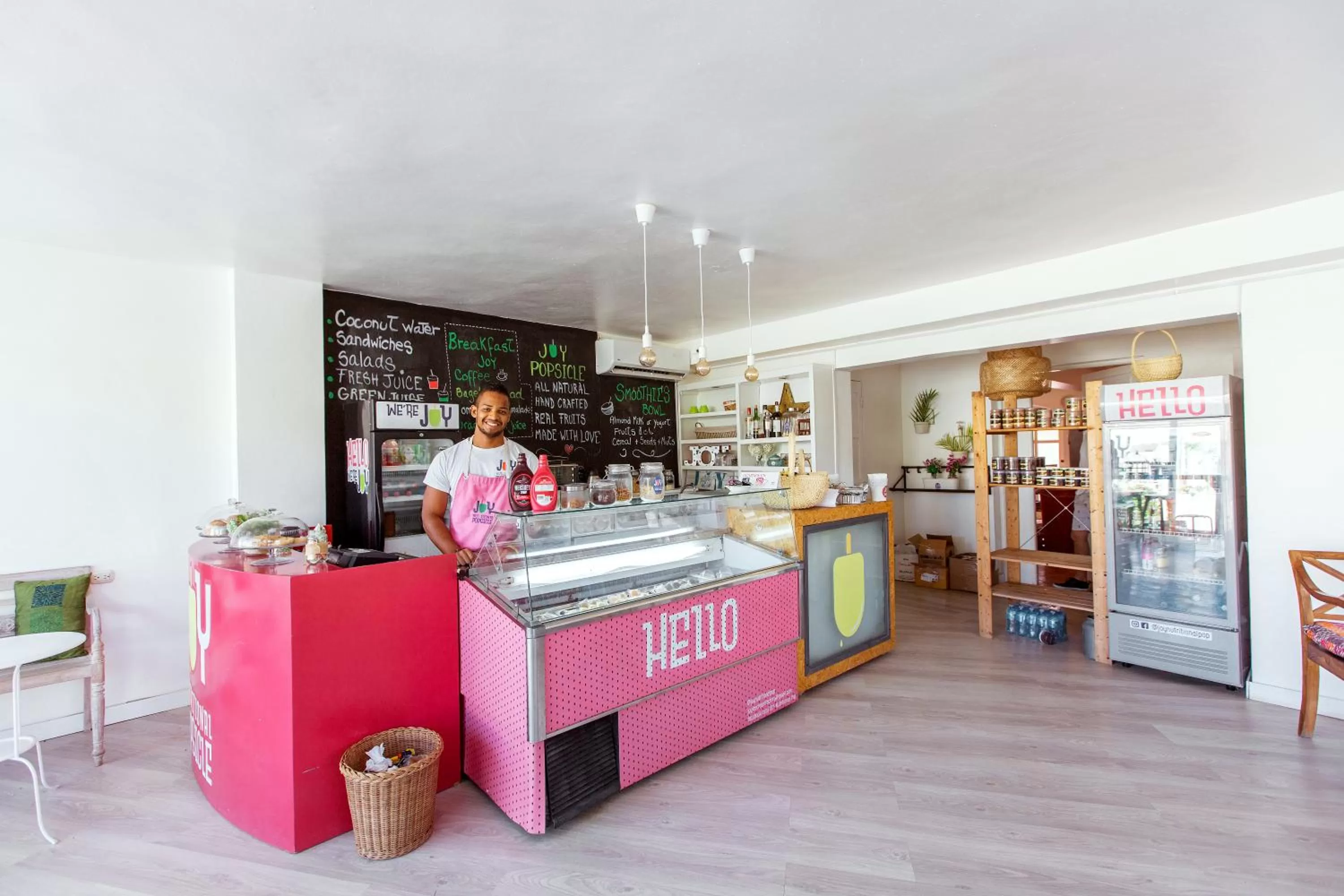 Restaurant/places to eat in AVENTURA VILLAGE LOS CORALES BEACH and SPA