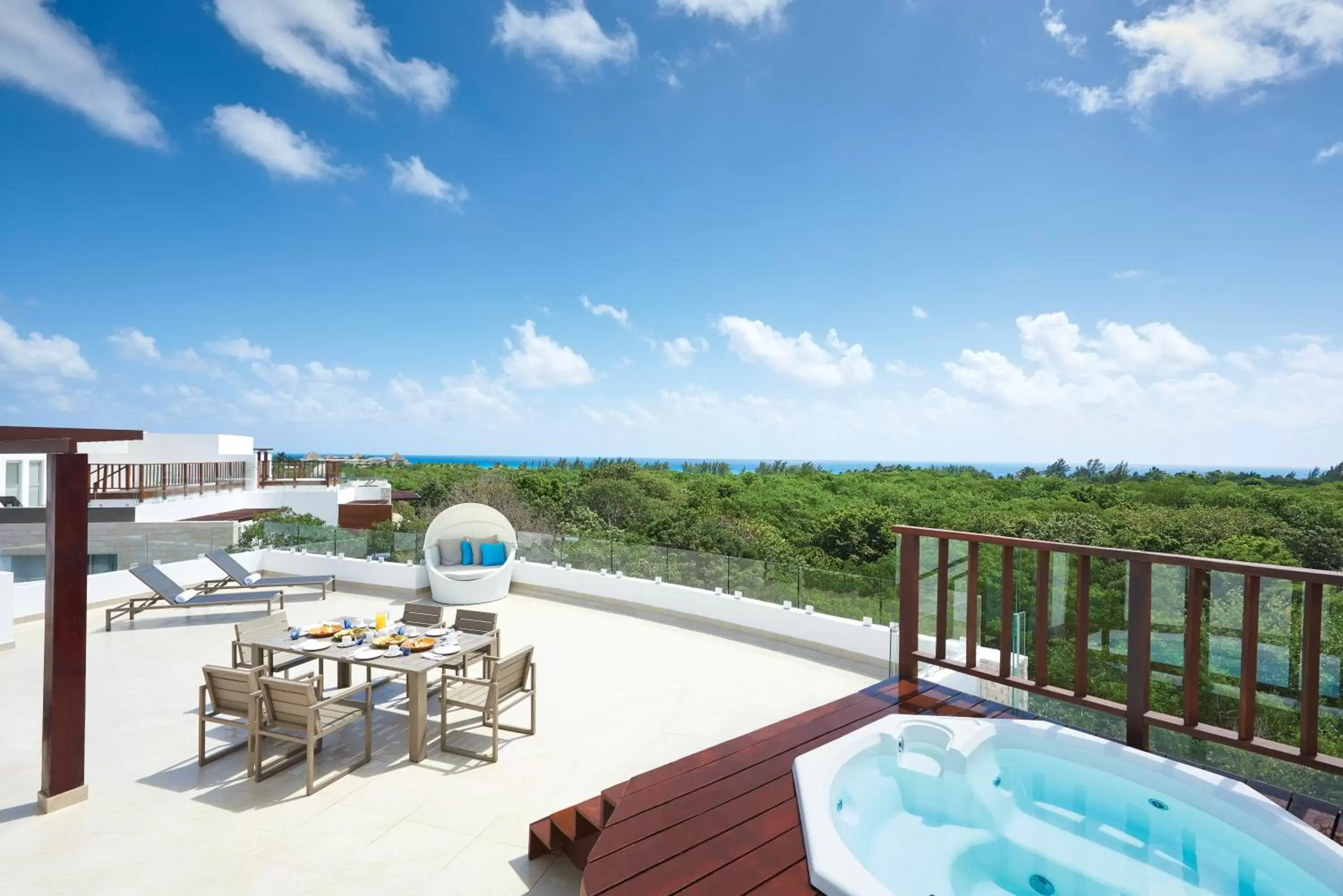 Balcony/Terrace in The Fives Beach Hotel & Residences - All Senses Inclusive