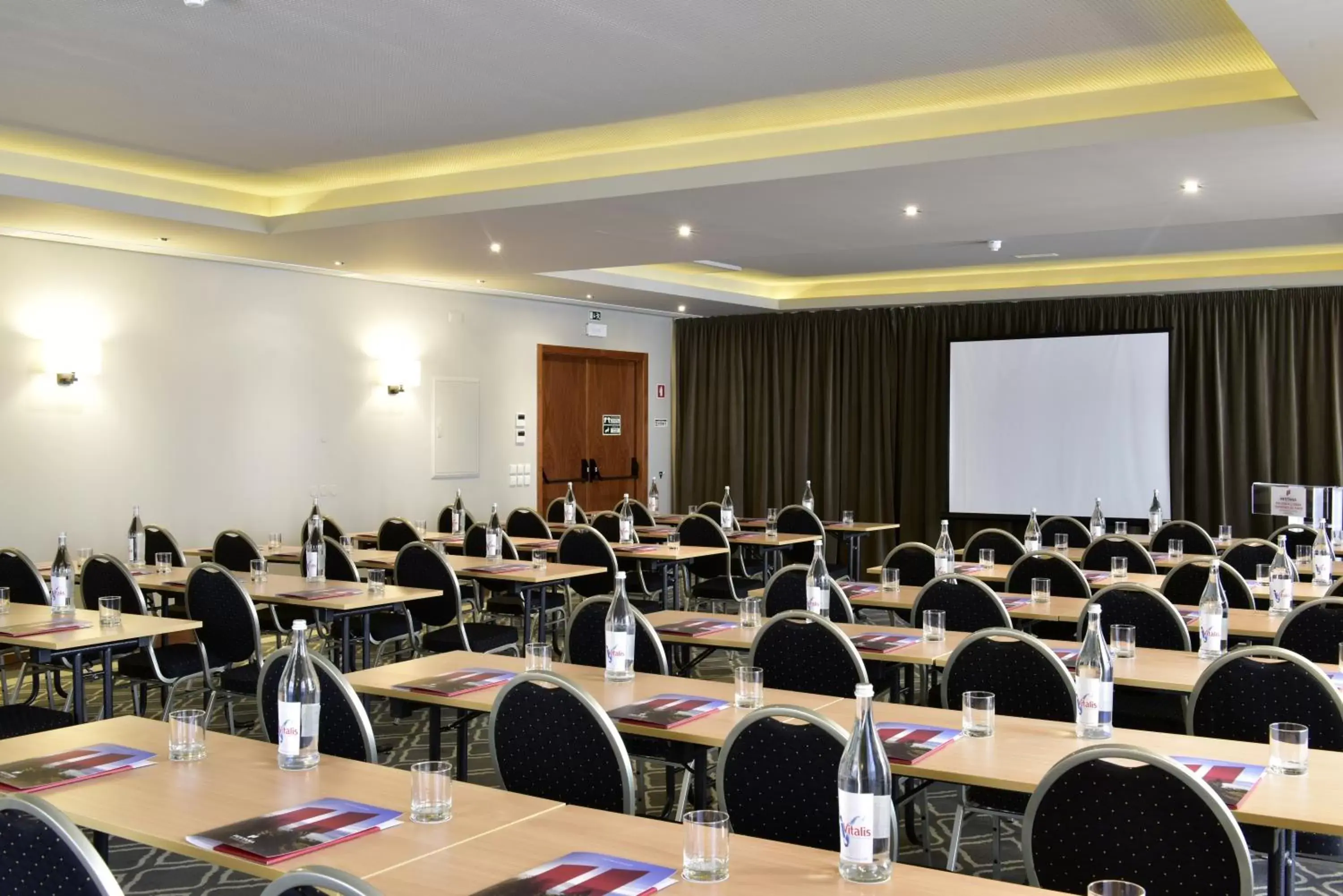 Meeting/conference room in Pousada de Lisboa - Small Luxury Hotels Of The World