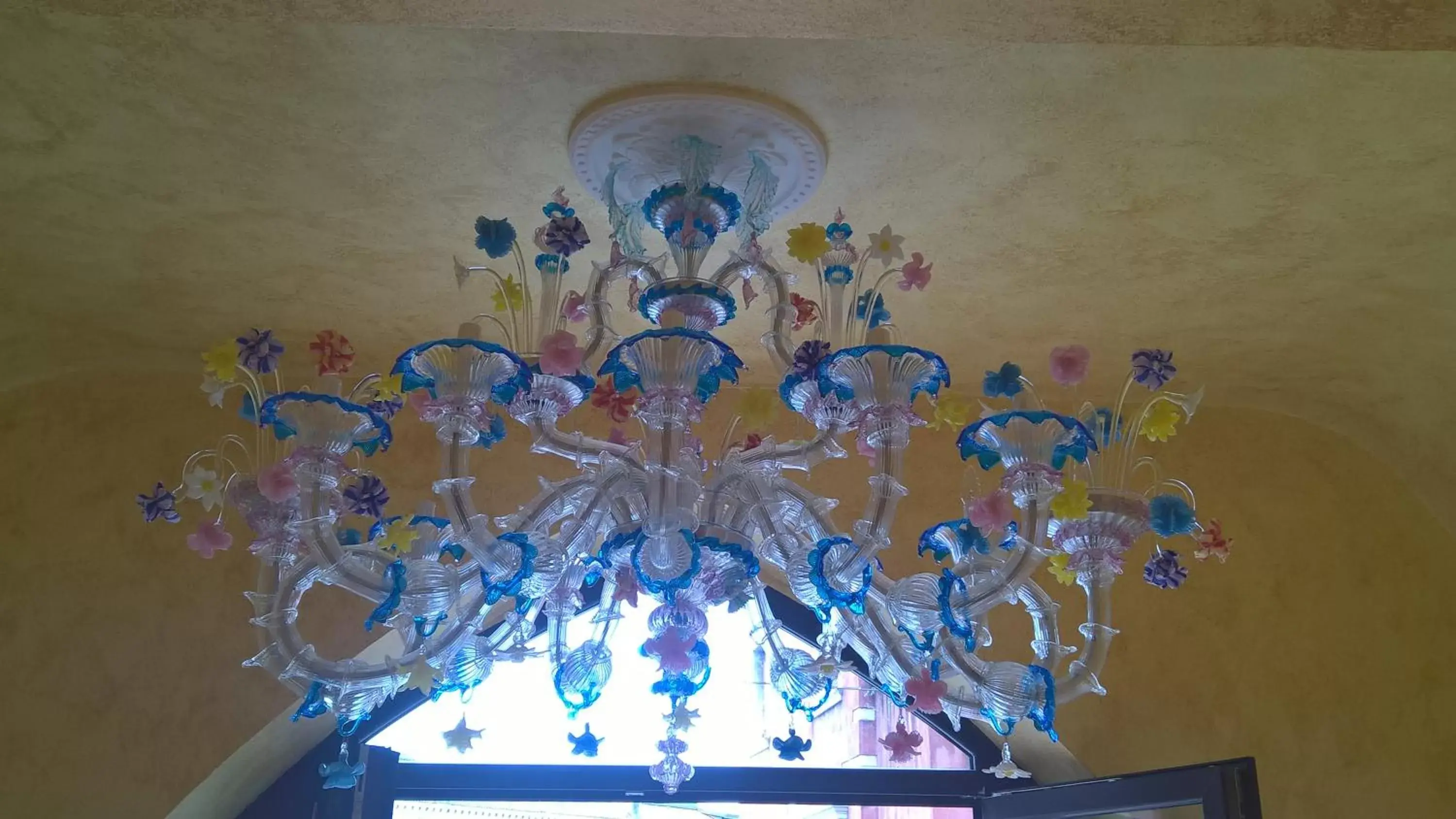 Decorative detail in Scalon del Doge