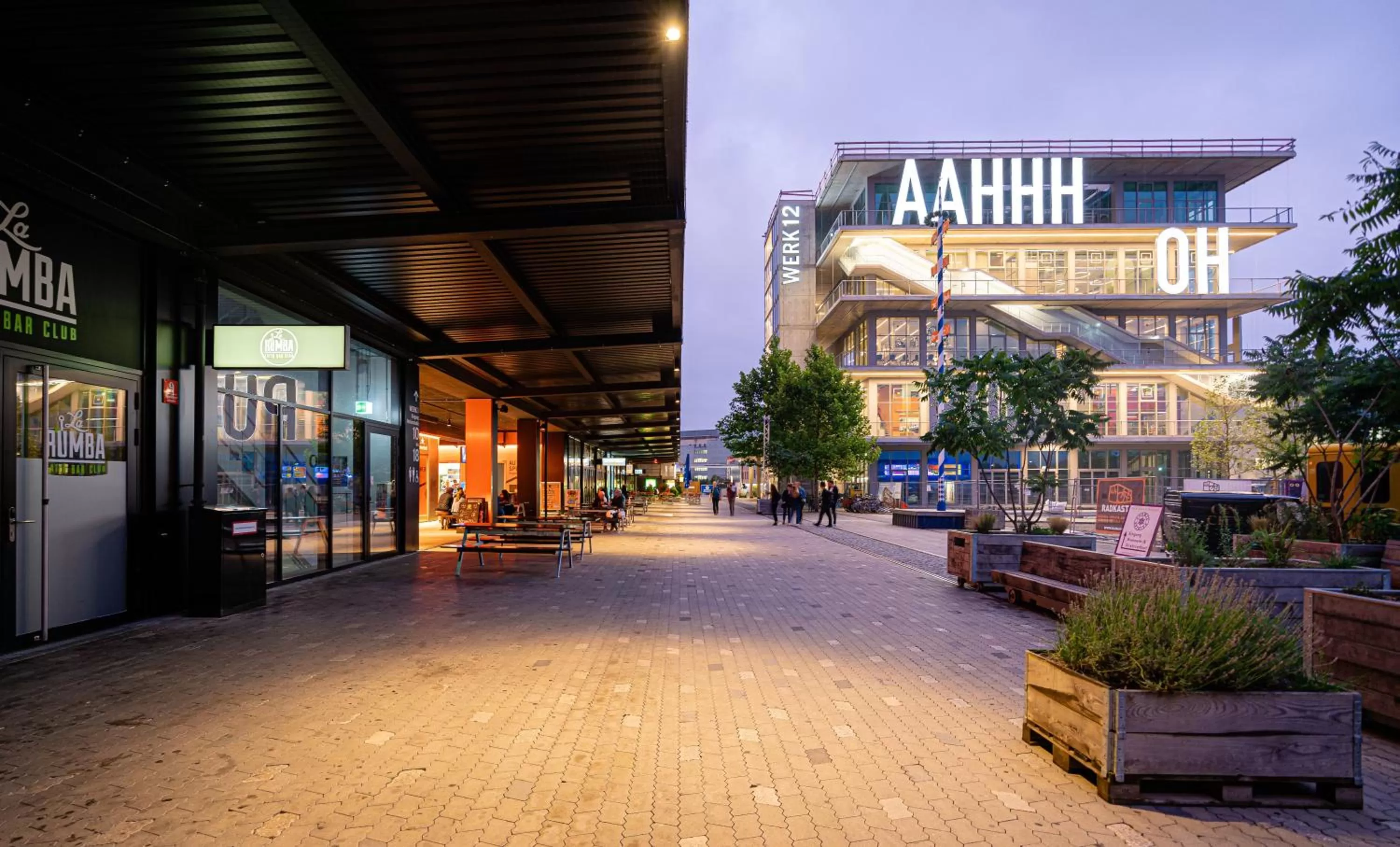 Neighbourhood in gambino hotel WERKSVIERTEL