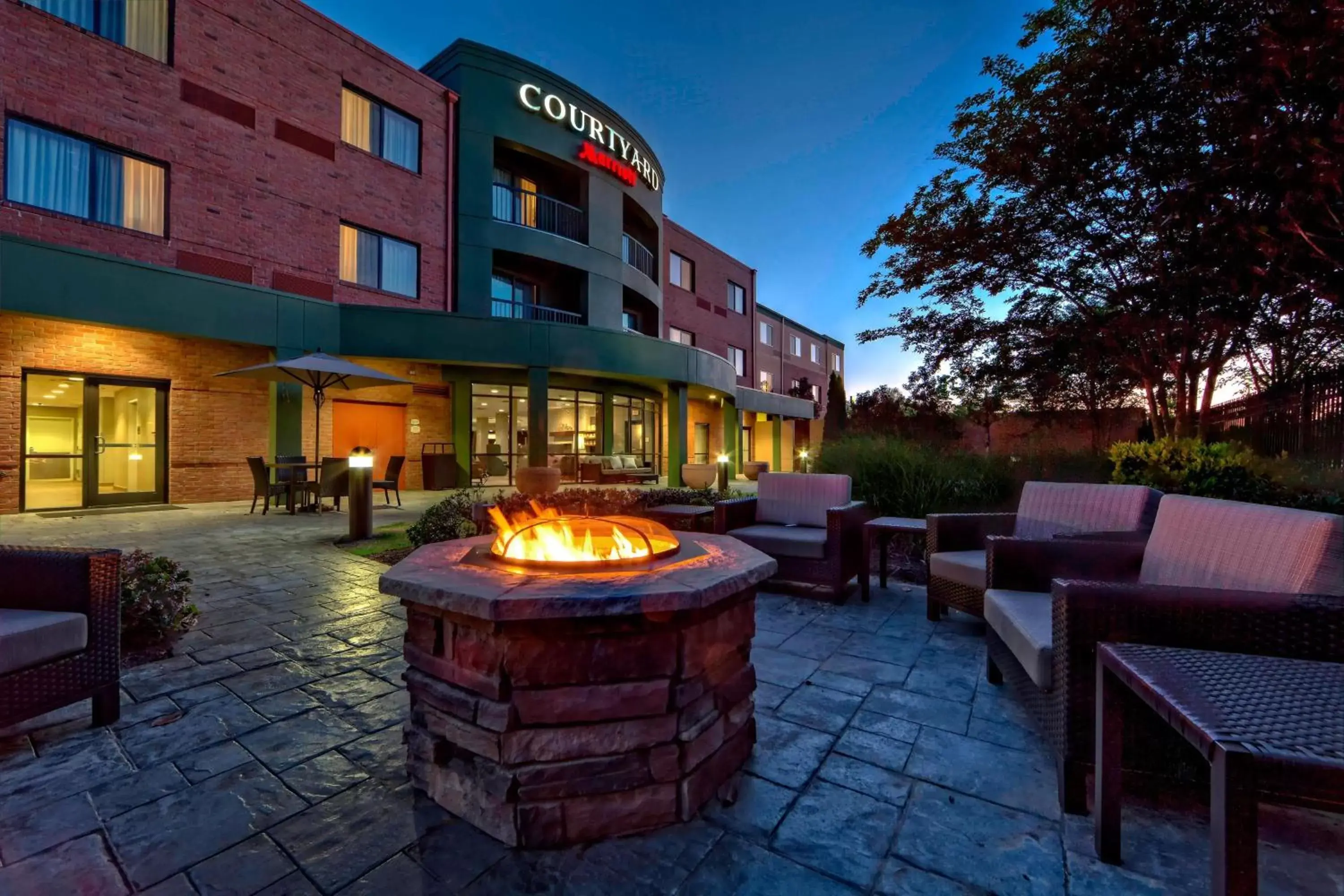 Other, Property Building in Courtyard by Marriott Memphis Southaven