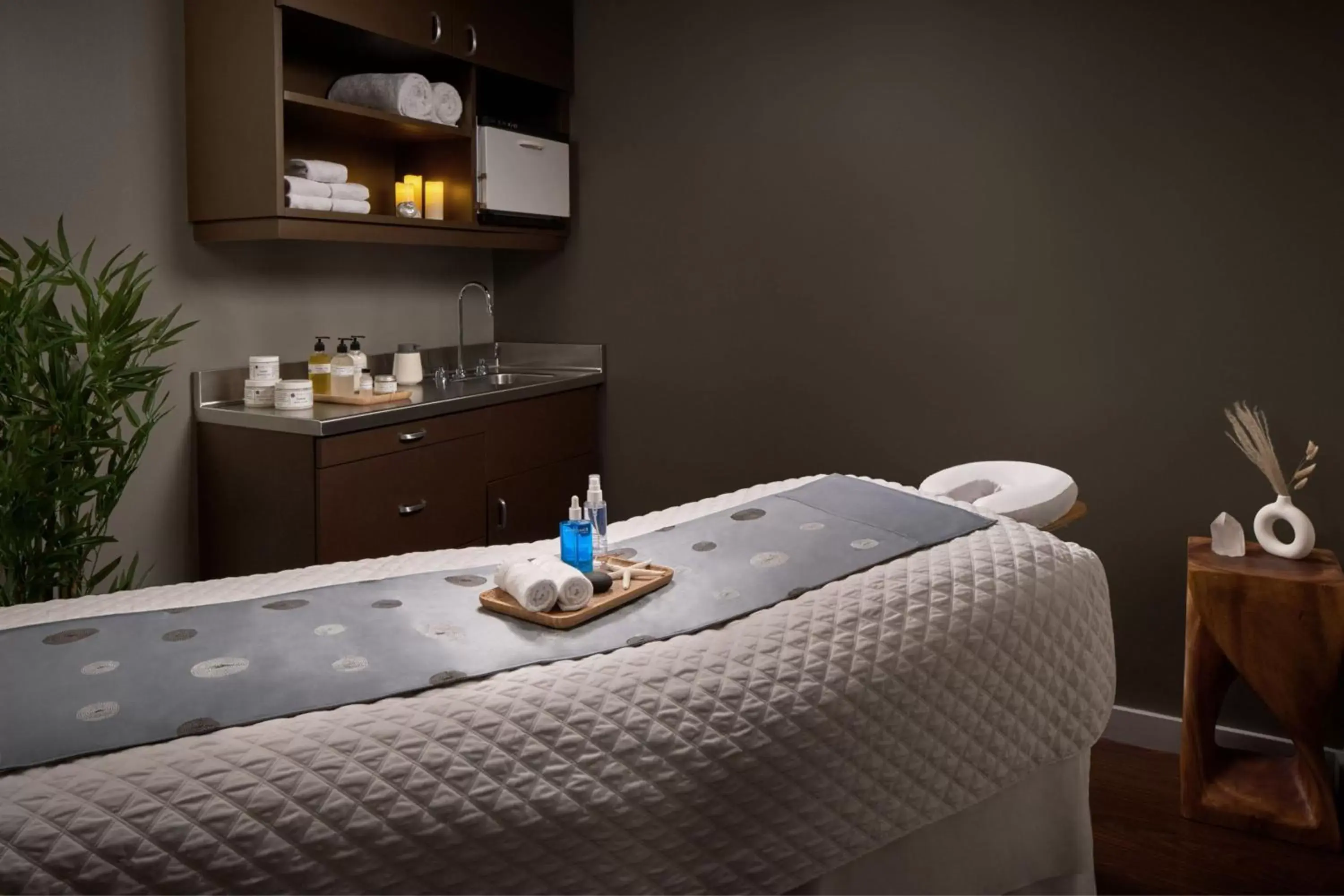 Spa and wellness centre/facilities in Mystic Marriott Hotel and Spa