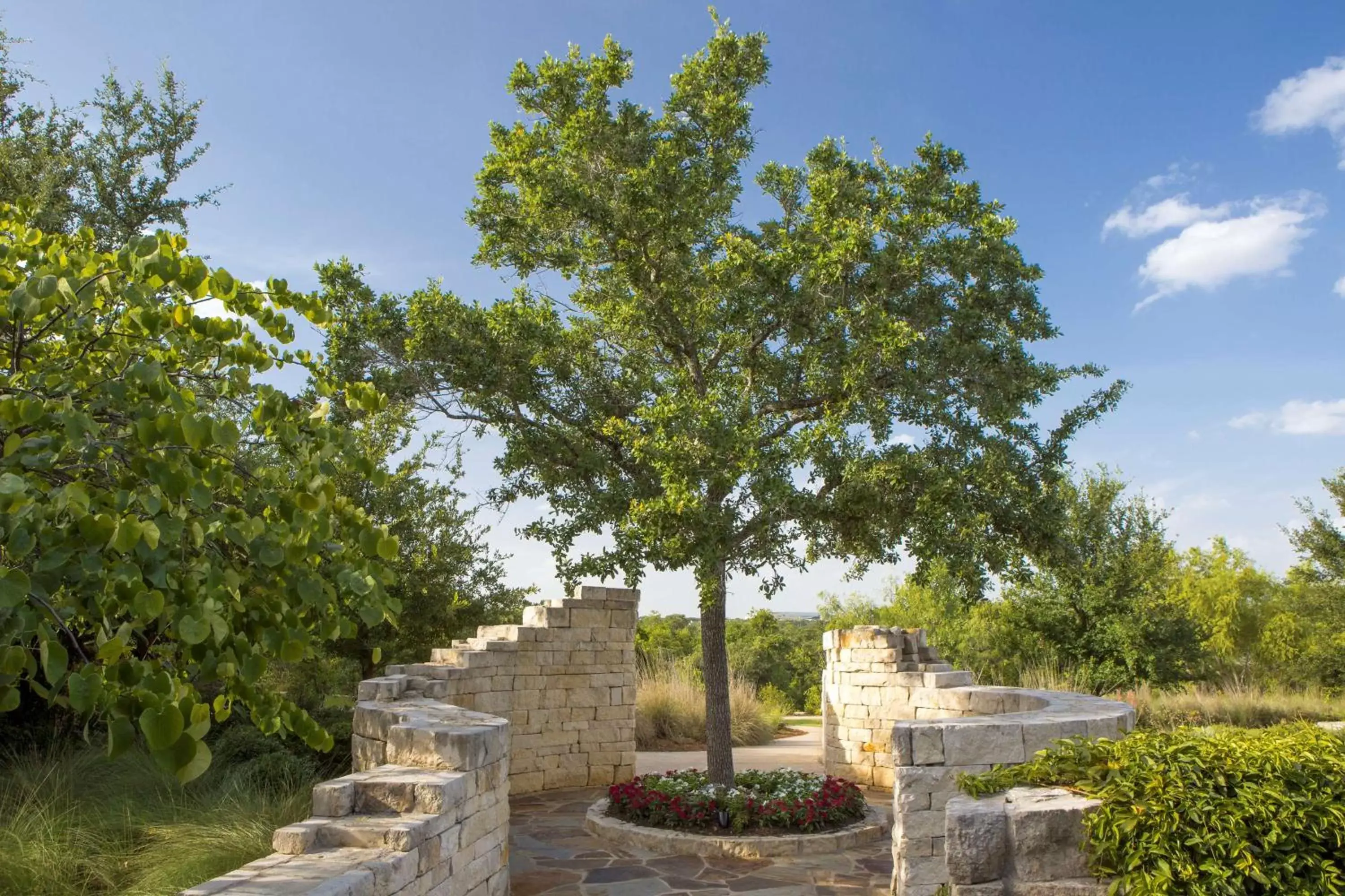 Property building in Hyatt Vacation Club at Wild Oak Ranch Property building in Hyatt Vacation Club at Wild Oak Ranch