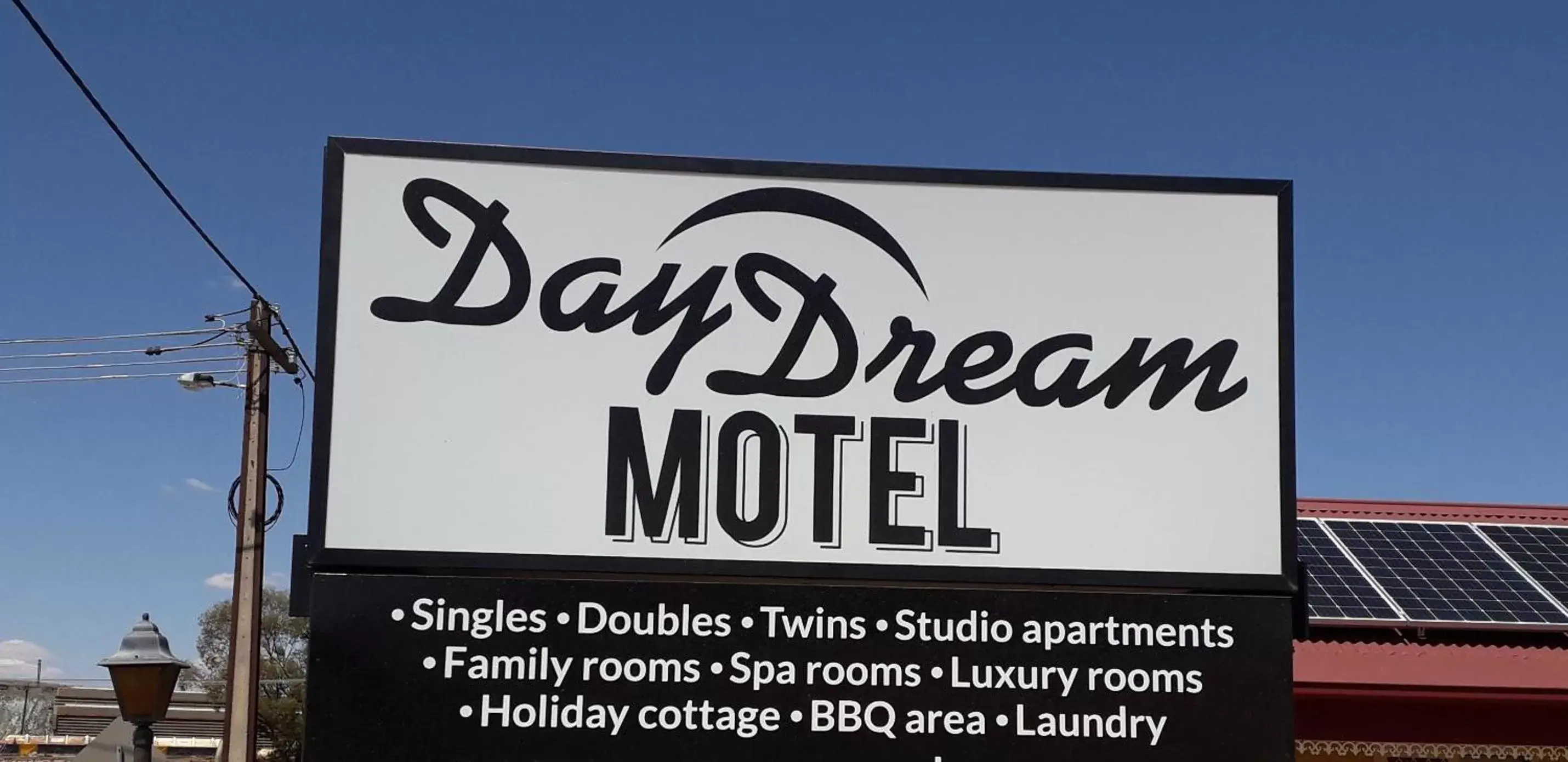 Logo/Certificate/Sign/Award in Daydream Motel and Apartments