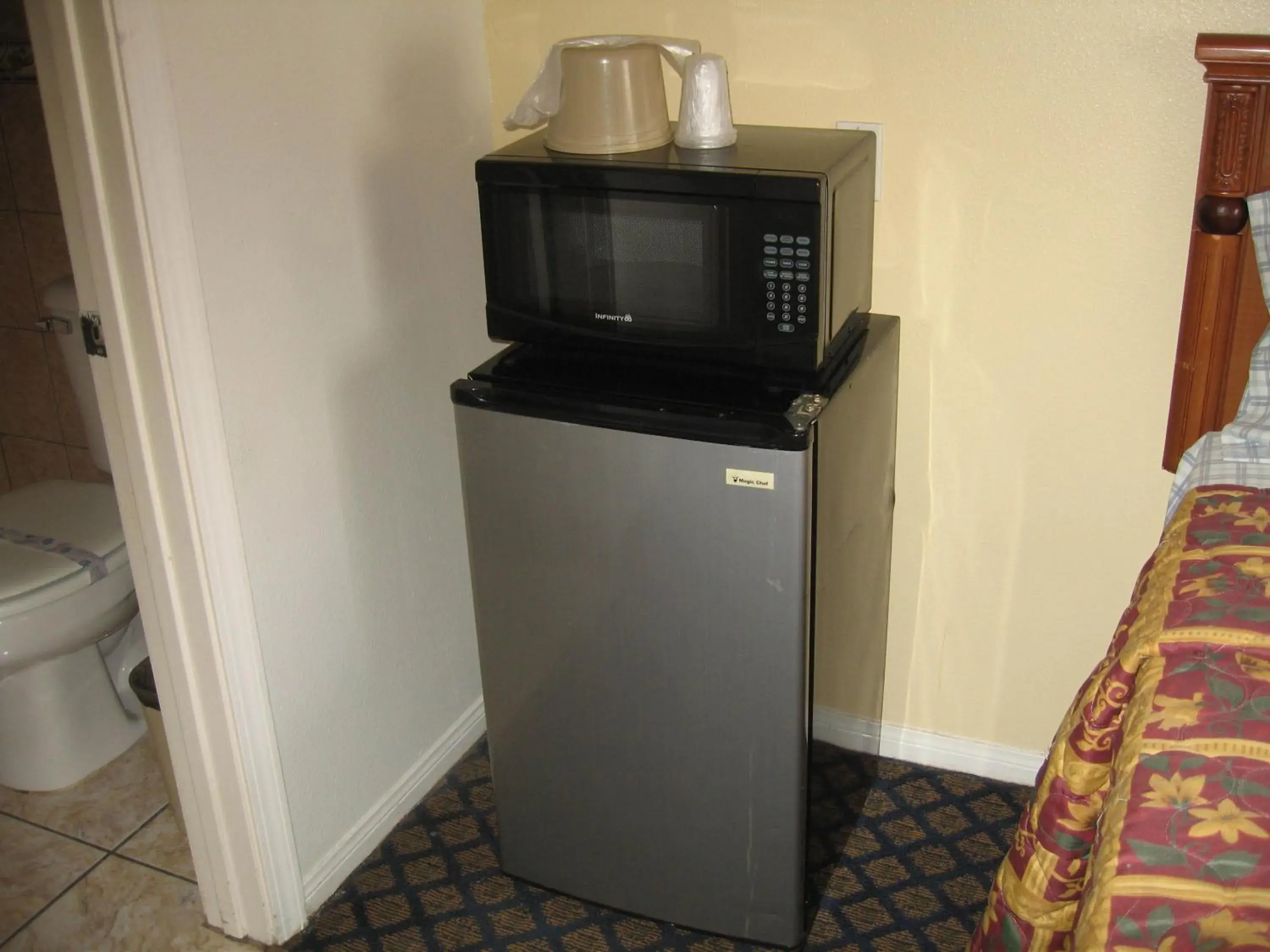 Other, Kitchen/Kitchenette in Tower Motel Long Beach