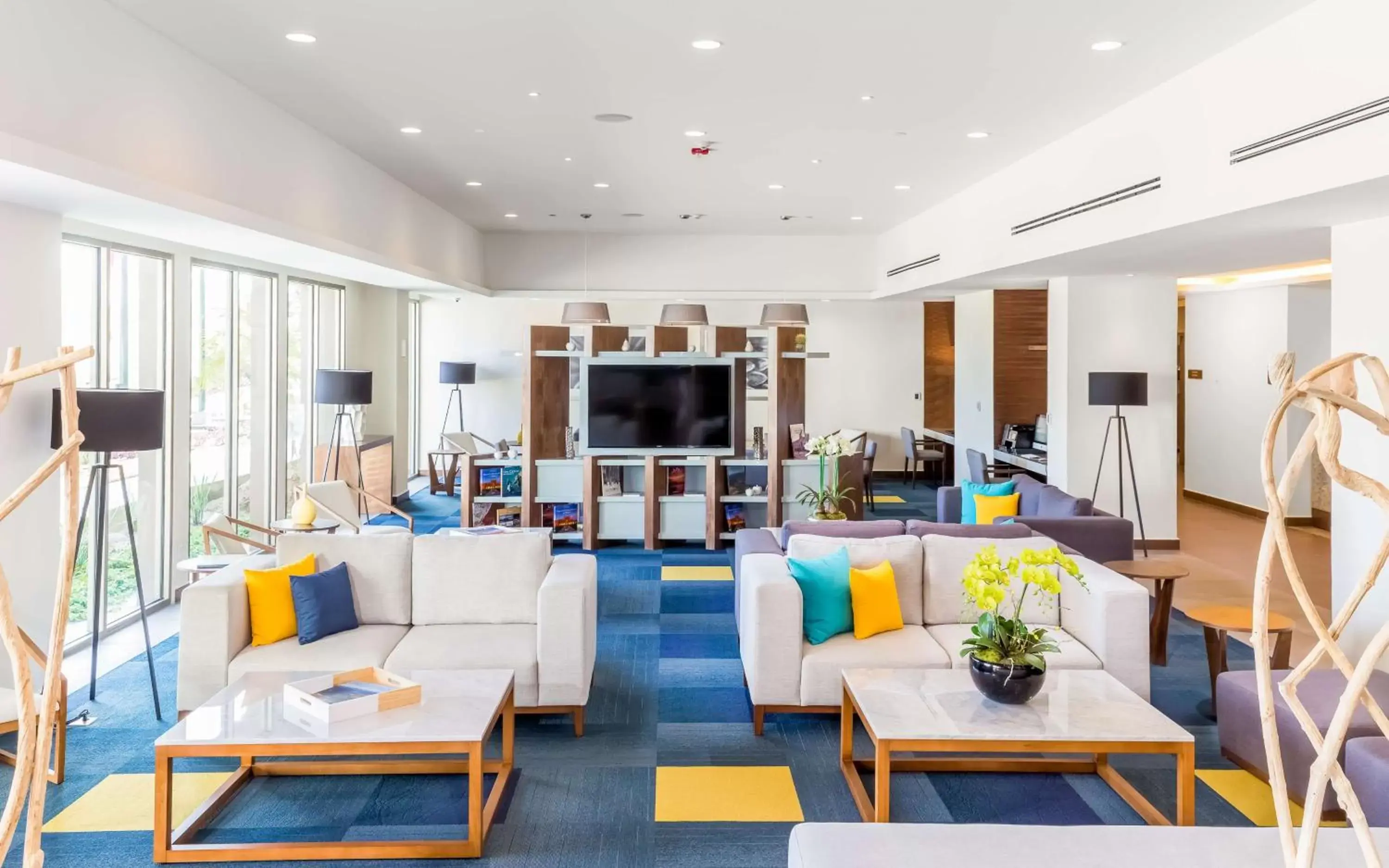 Lobby or reception in Hampton Inn & Suites by Hilton Los Cabos