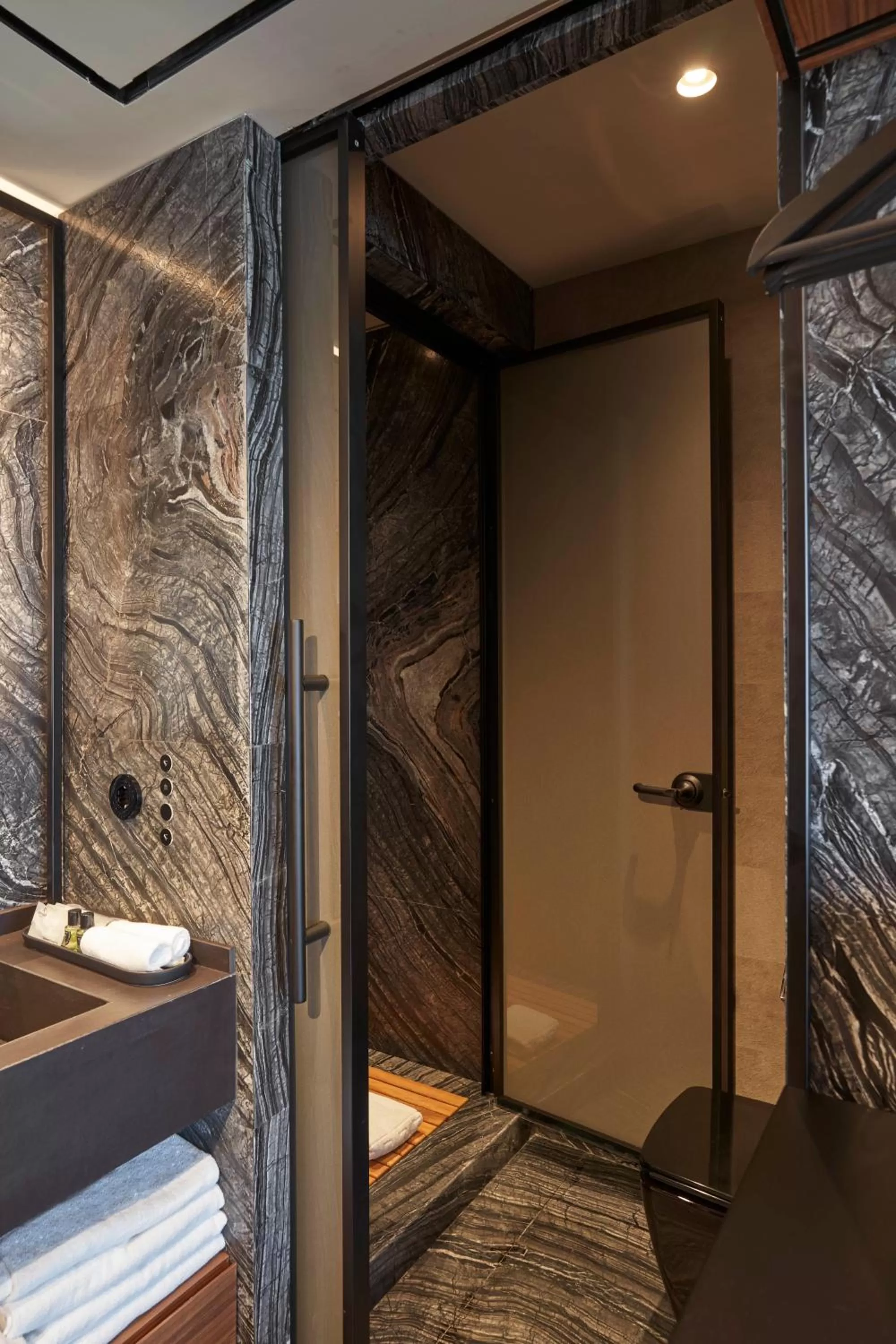 Bathroom in Richmond Istanbul