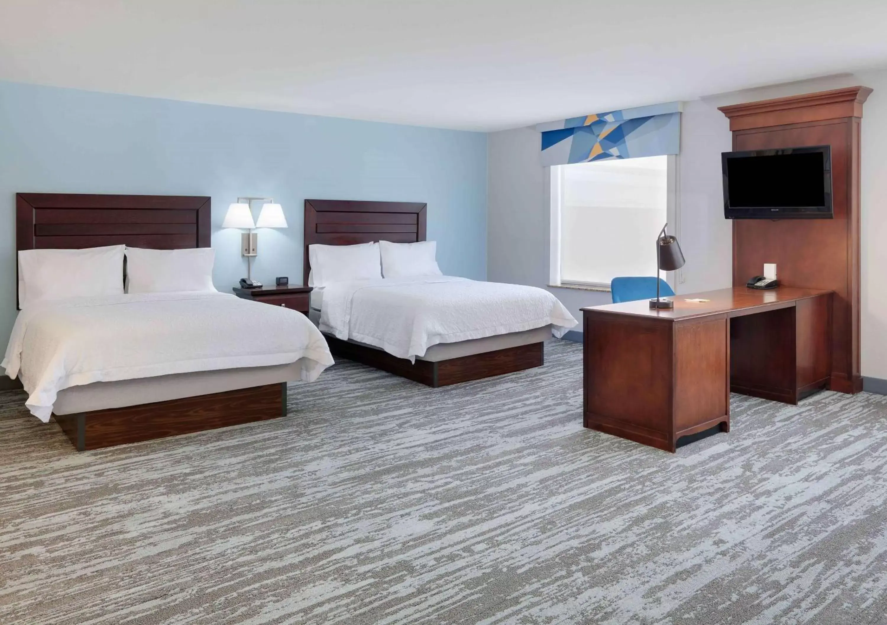 Bedroom in Hampton Inn & Suites Dallas-Arlington-South