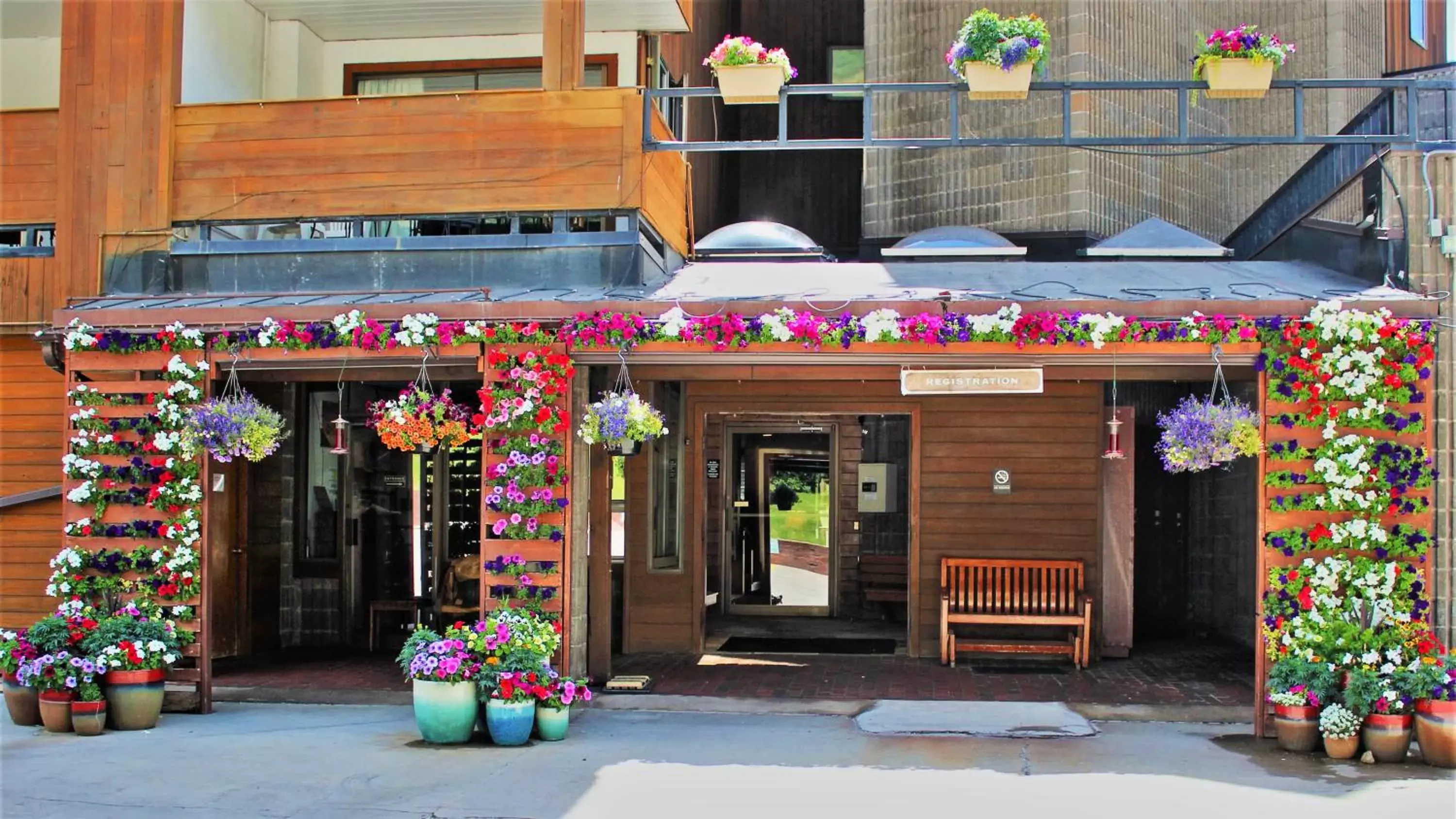 Facade/entrance in Vail Run Resort