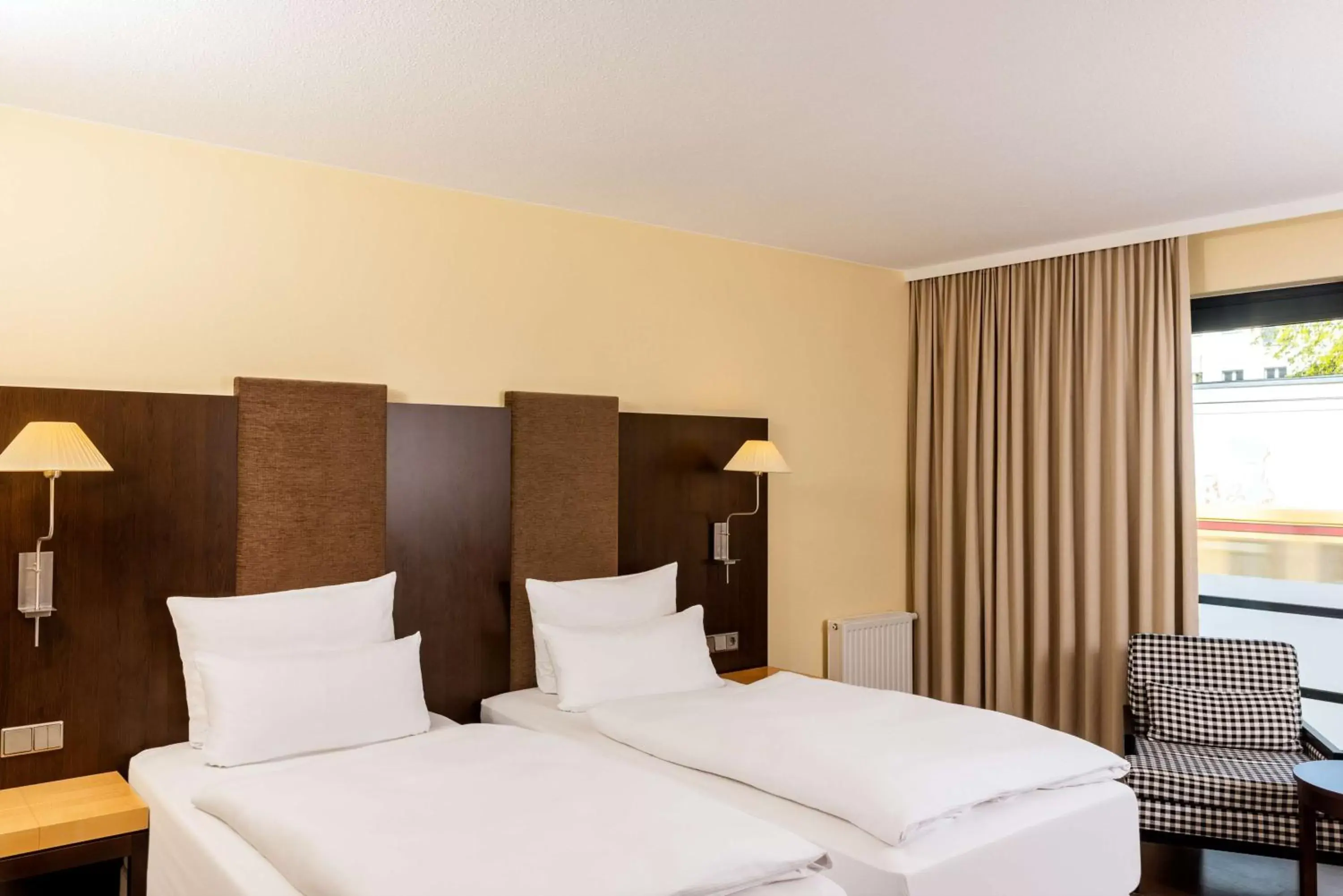 NH Berlin Kurfürstendamm NH Berlin Kurfürstendamm