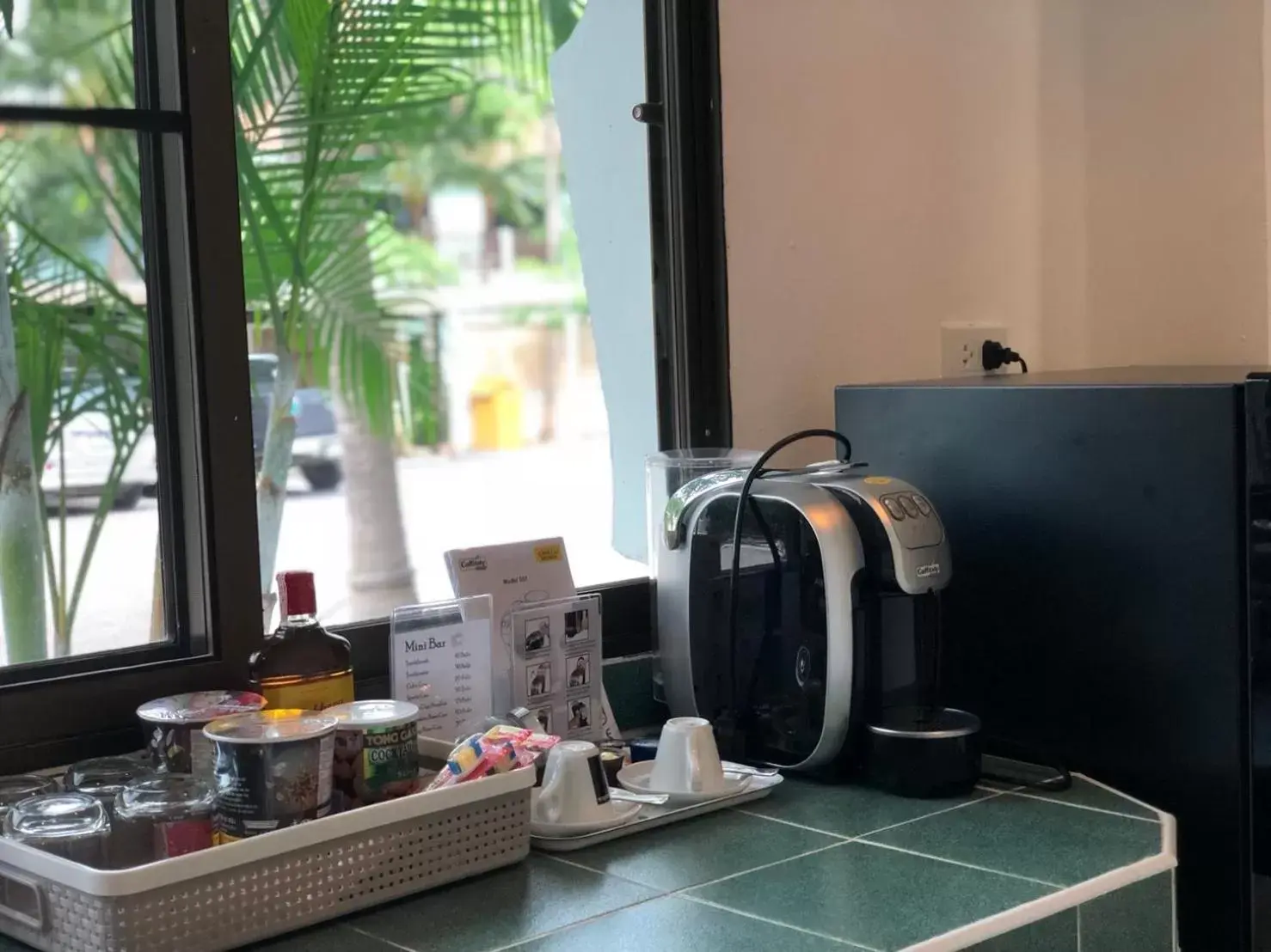 Coffee/tea facilities in Dolphin Bay Beach Resort