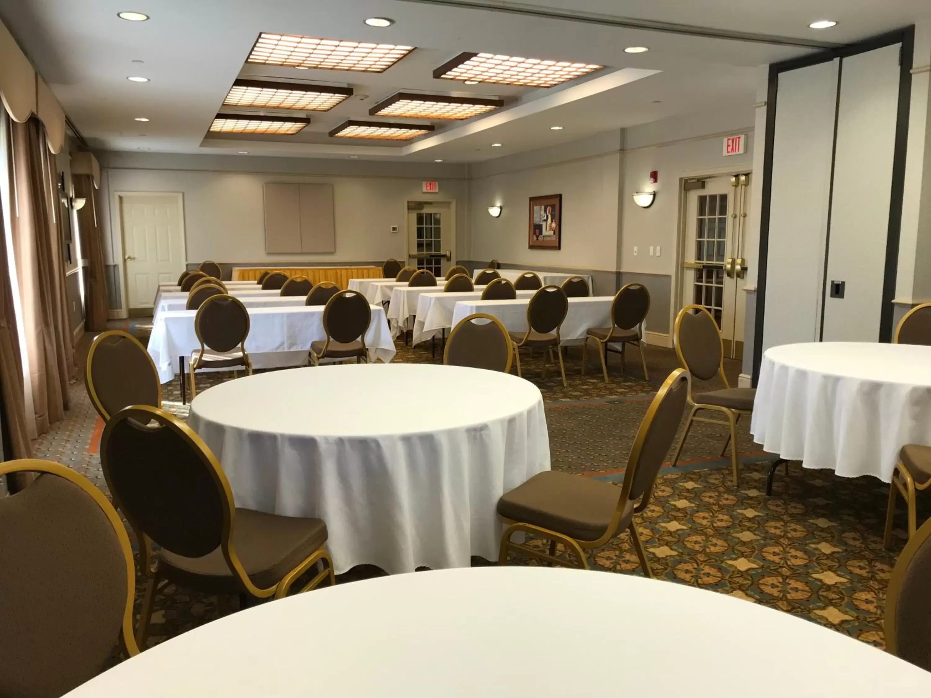 Banquet/Function facilities in La Quinta by Wyndham Islip - MacArthur Airport