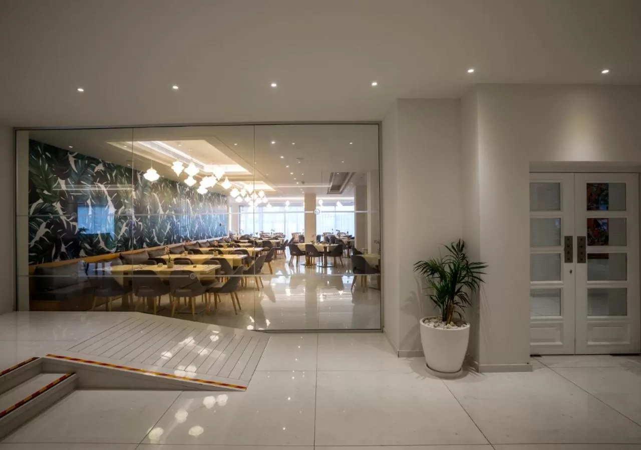 Tsokkos Protaras Beach Hotel