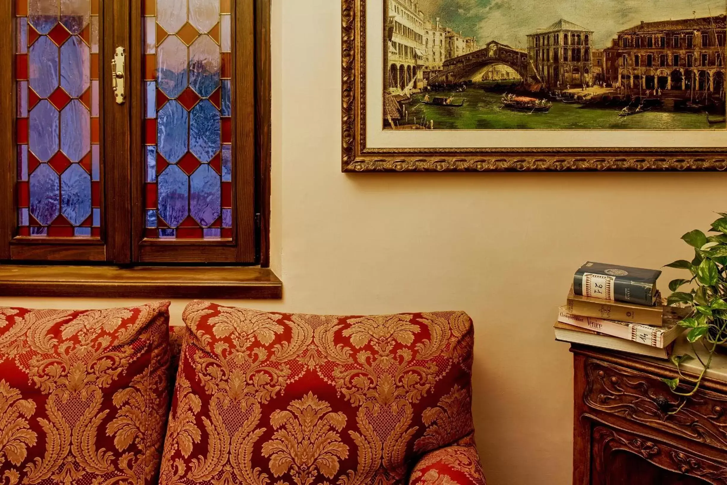 Decorative detail, Seating Area in Antica Locanda Sturion Residenza d'Epoca