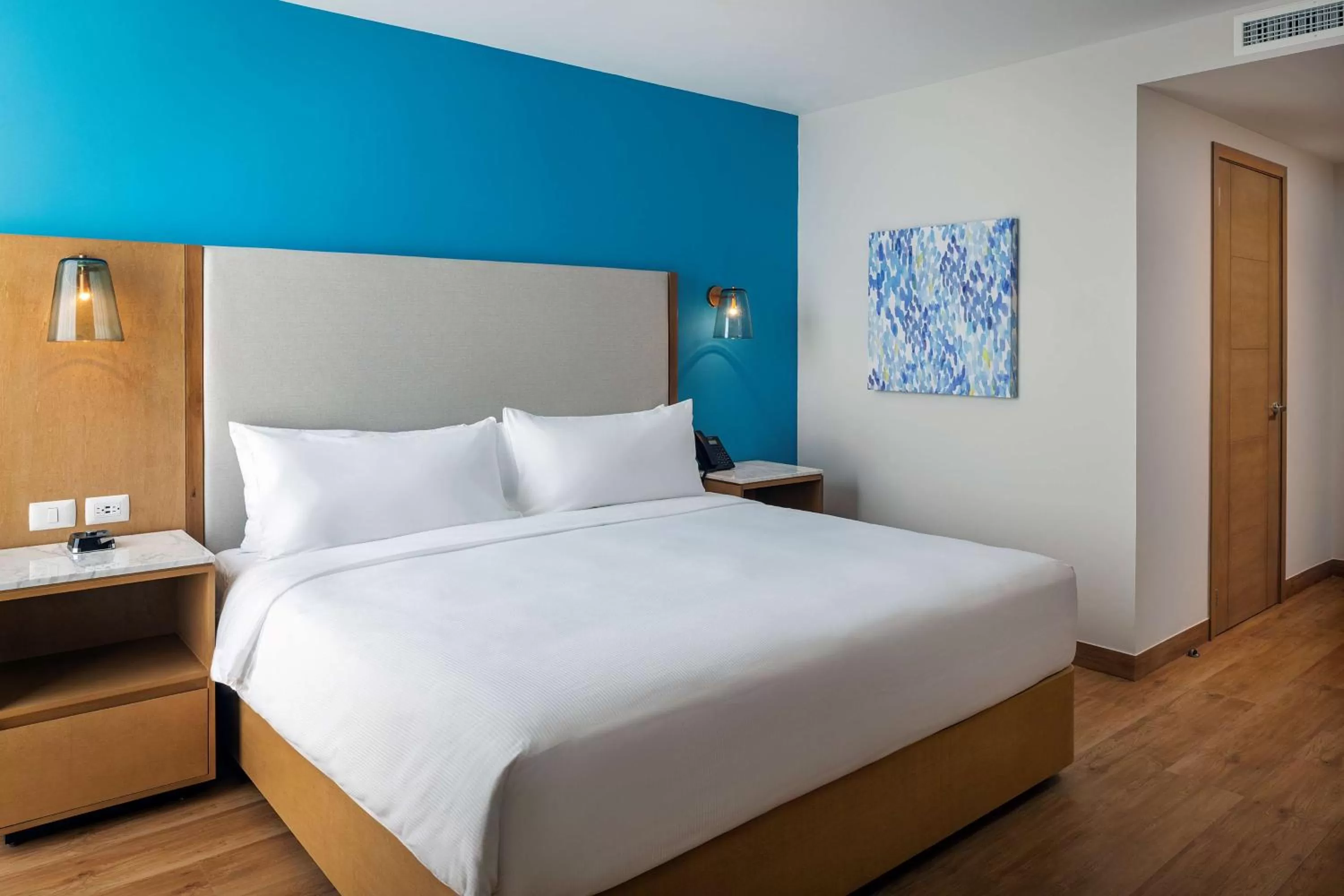 Bed in Hilton Garden Inn Cancun Airport