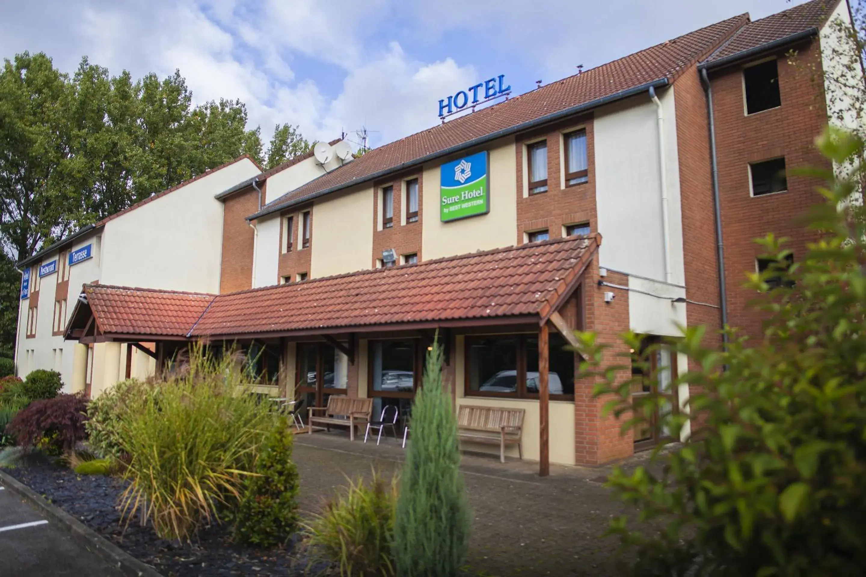 Property Building in Sure Hotel by Best Western Lille Tourcoing