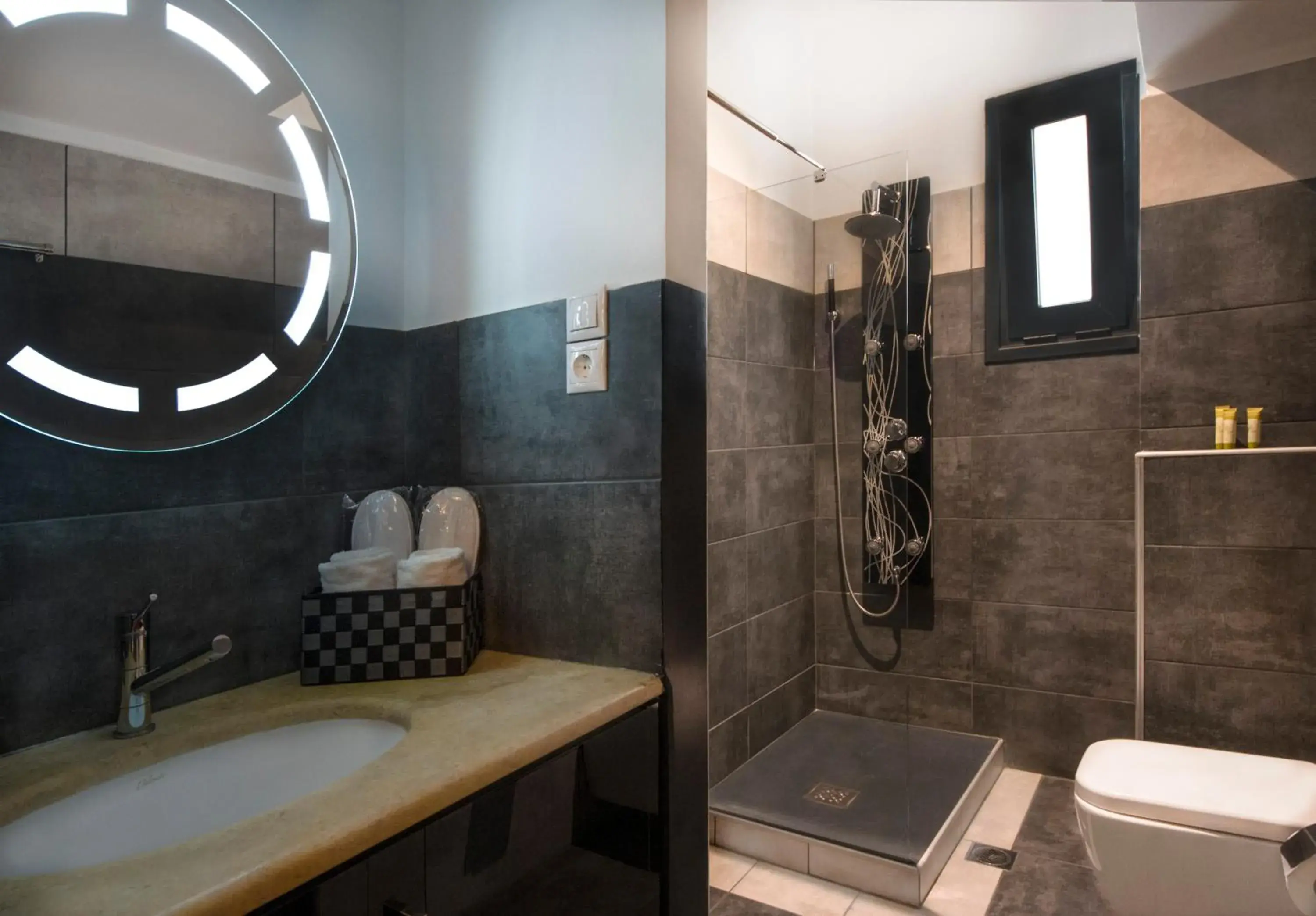 Shower, Bathroom in Andromeda Suites & Apartments