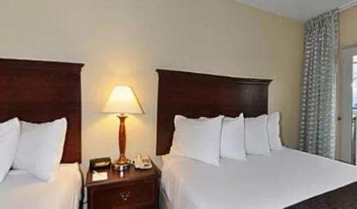 Bed in Gold Leaf Hotel of Dewey