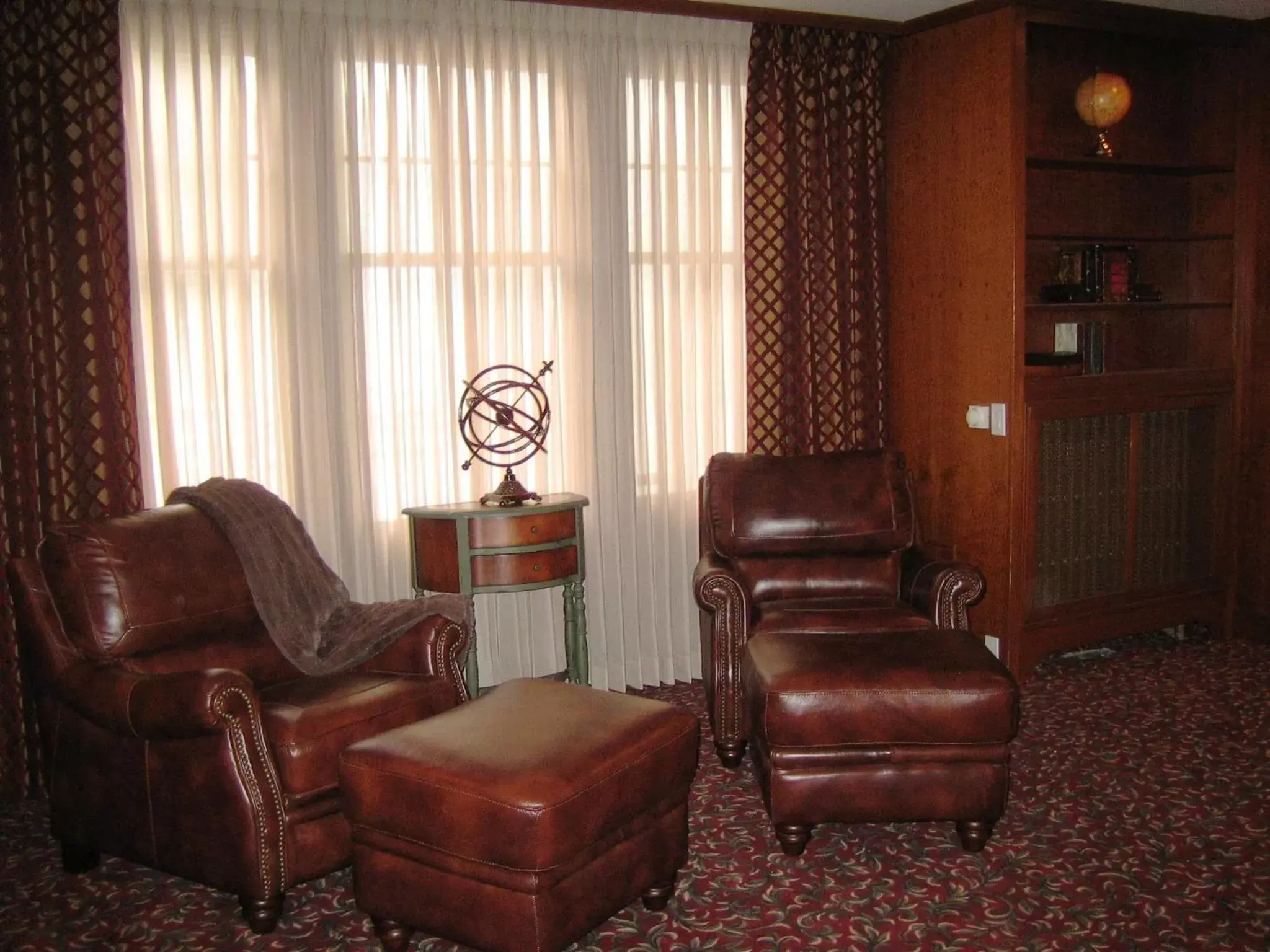 Lobby or reception, Seating Area in Crown Mansion Boutique Hotel & Villas