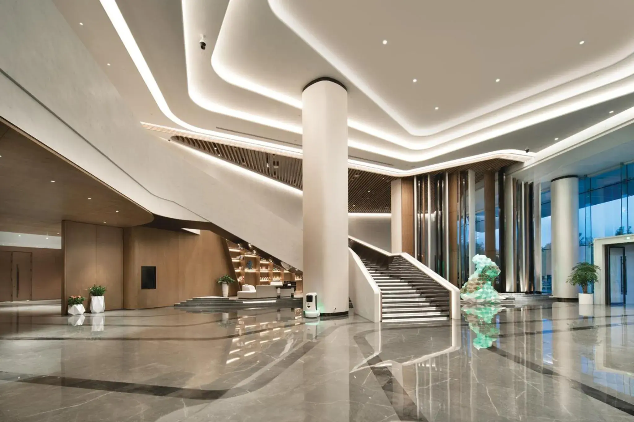 Property building, Lobby/Reception in Crowne Plaza Wuhan Optics Valley, an IHG Hotel