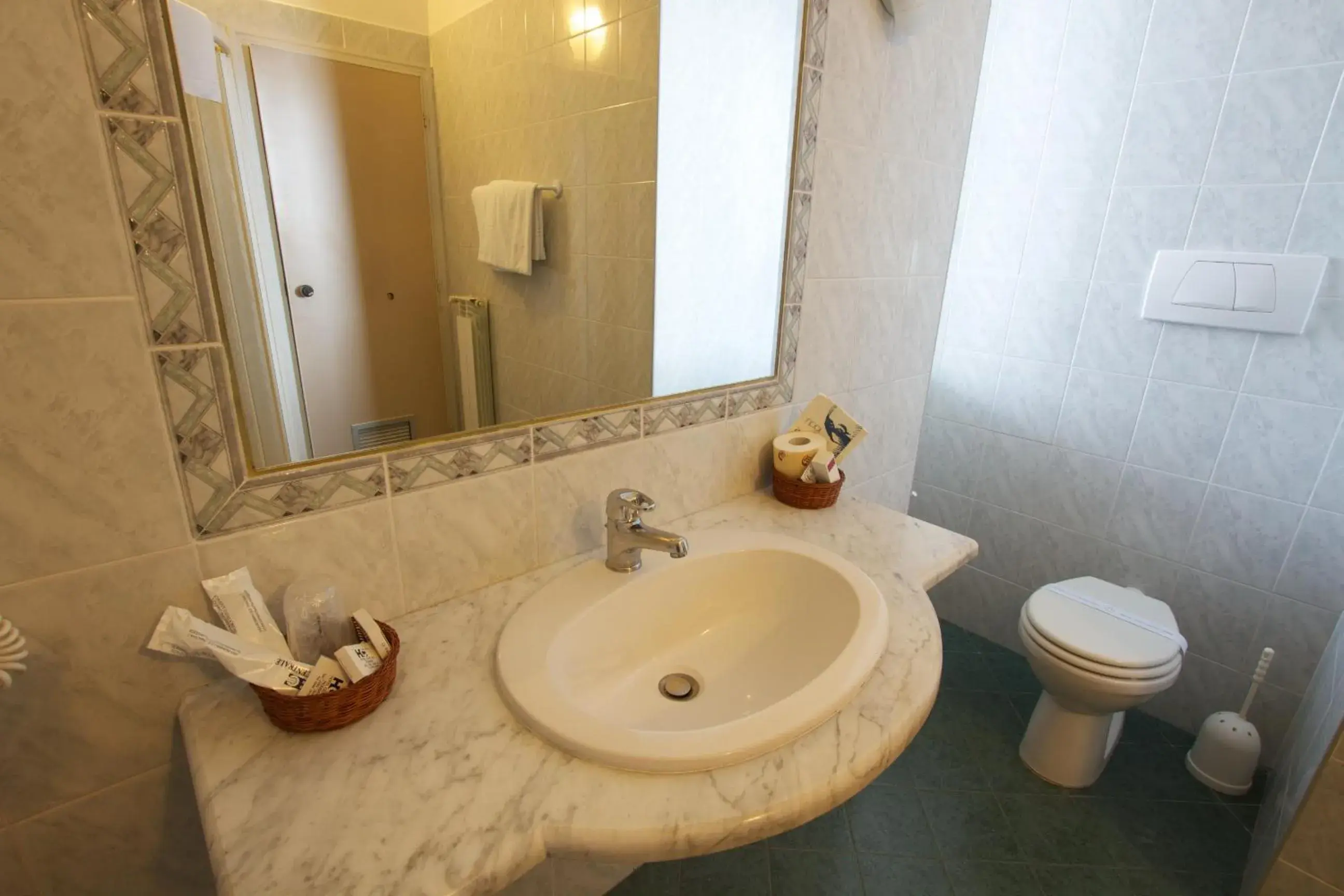 Bathroom in Hotel Centrale