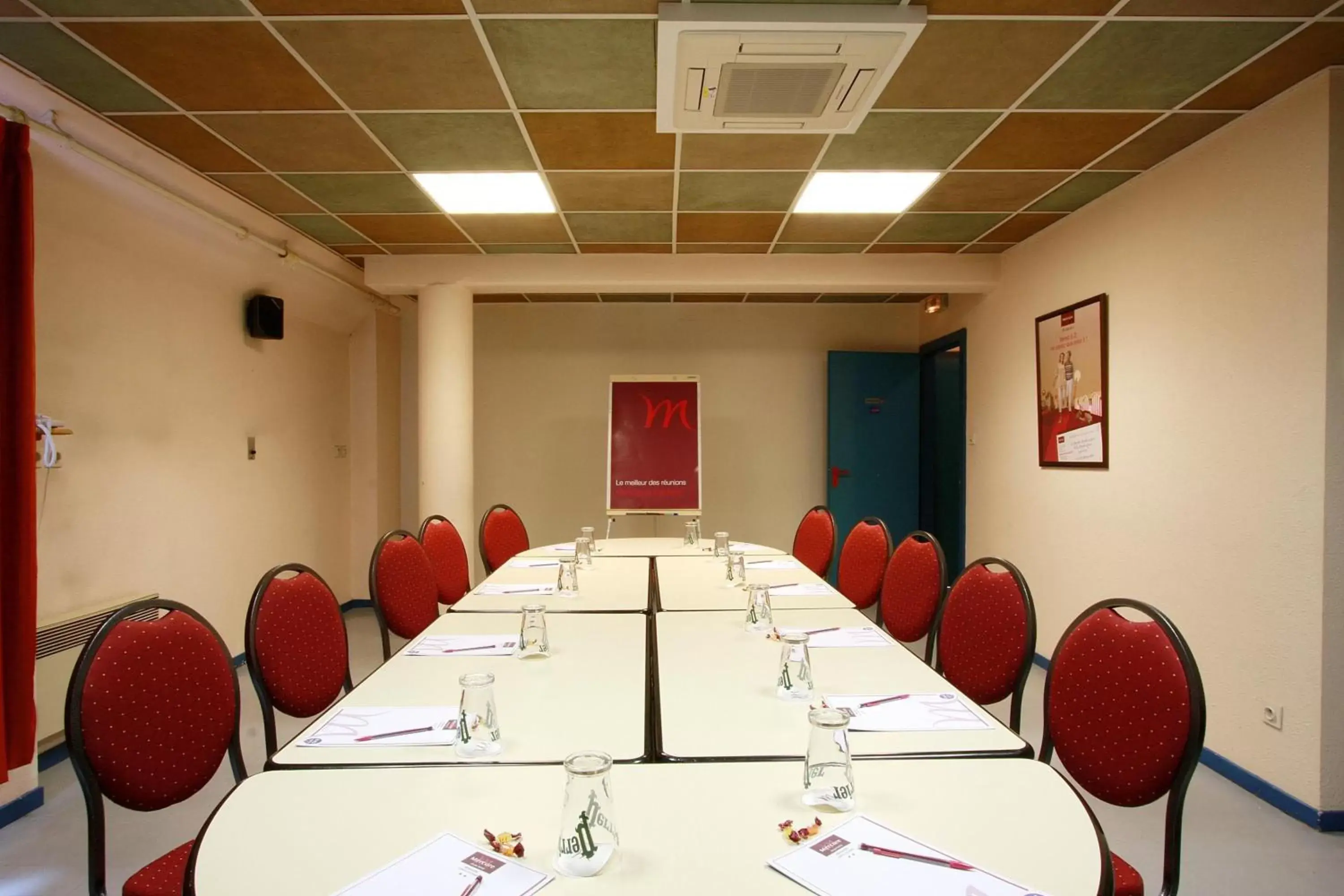 Meeting/conference room in Mercure Hexagone Luxeuil