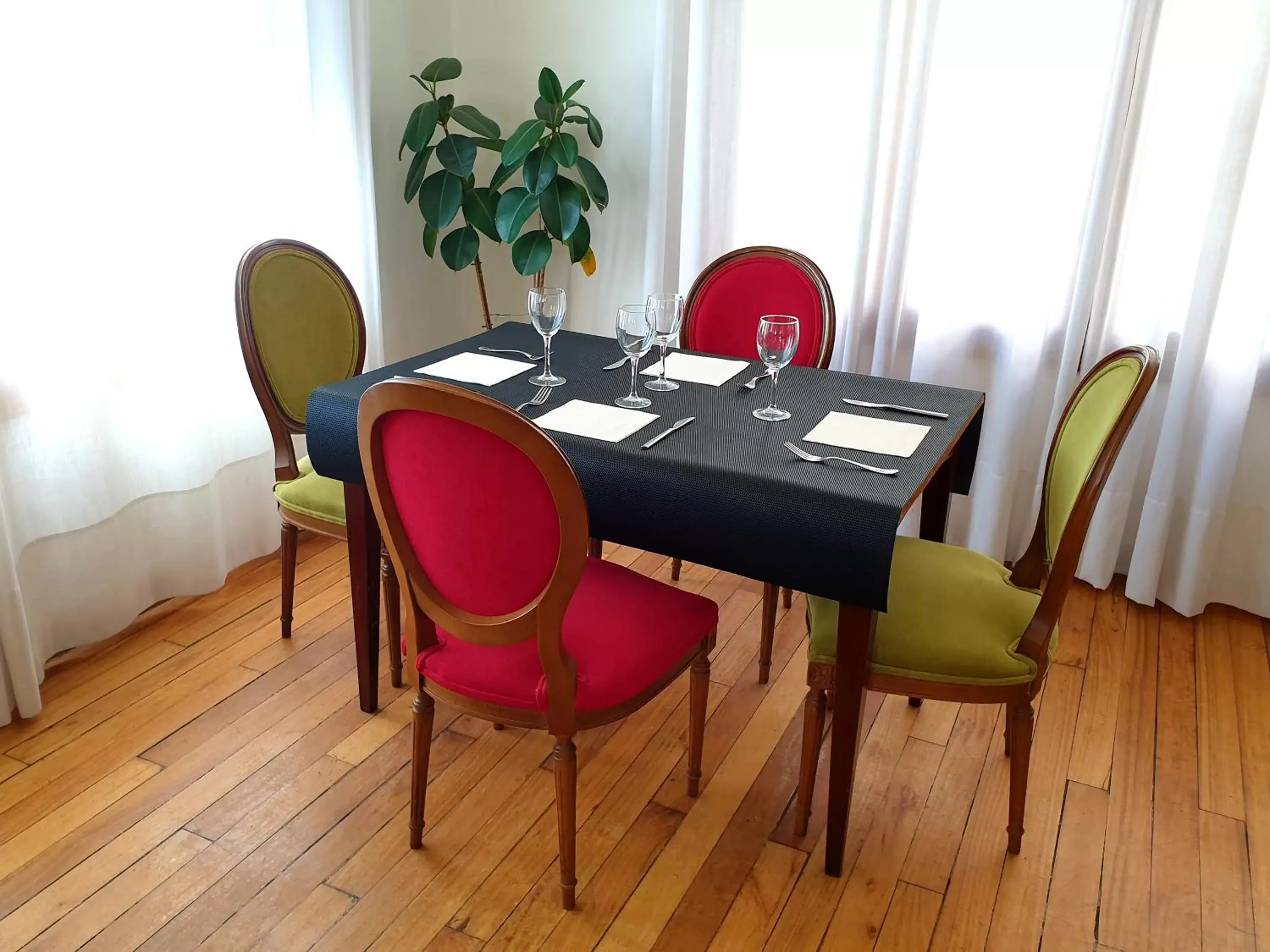 Restaurant/places to eat, Dining Area in Hotel Zarauz
