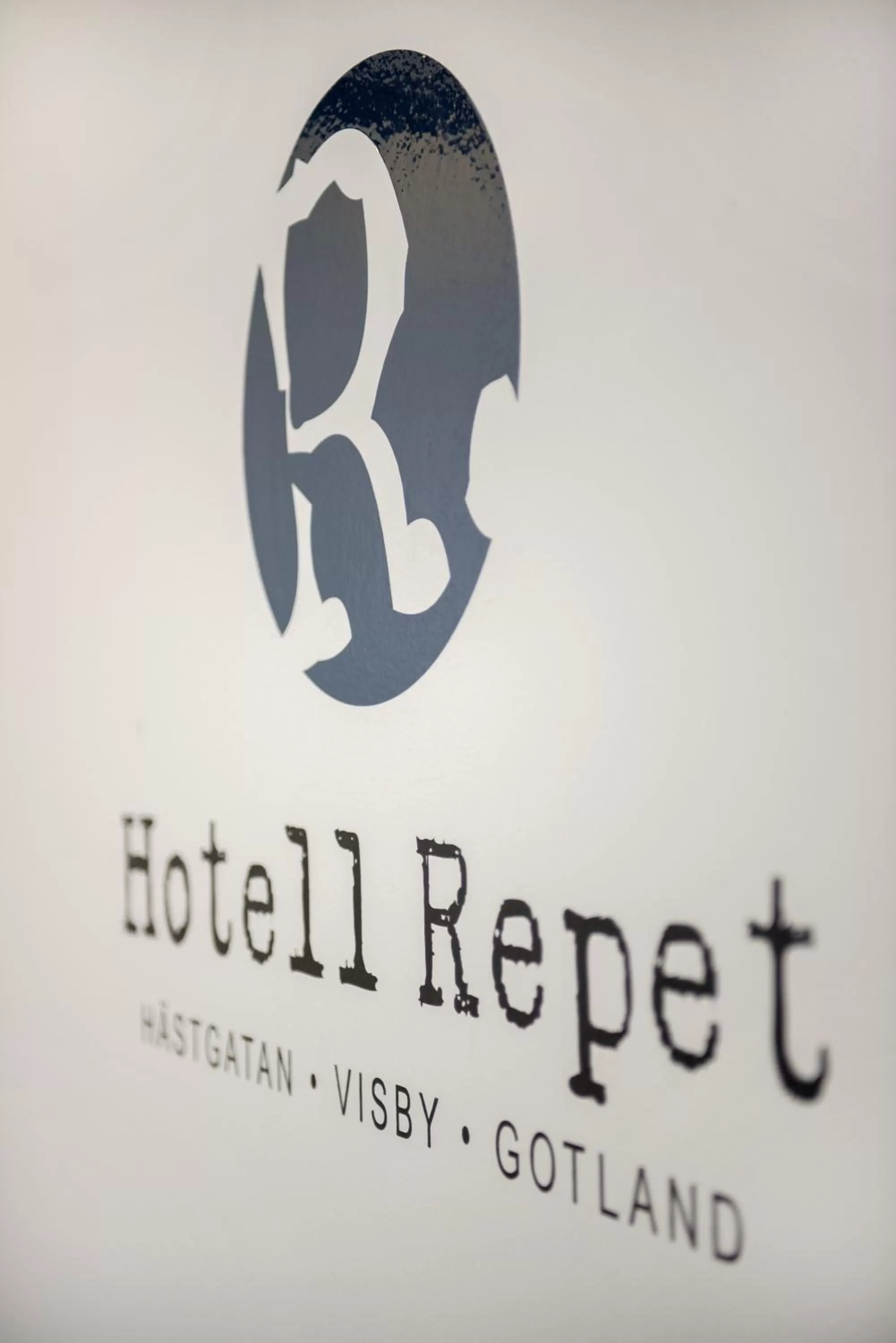 Property logo or sign in Hotell Repet