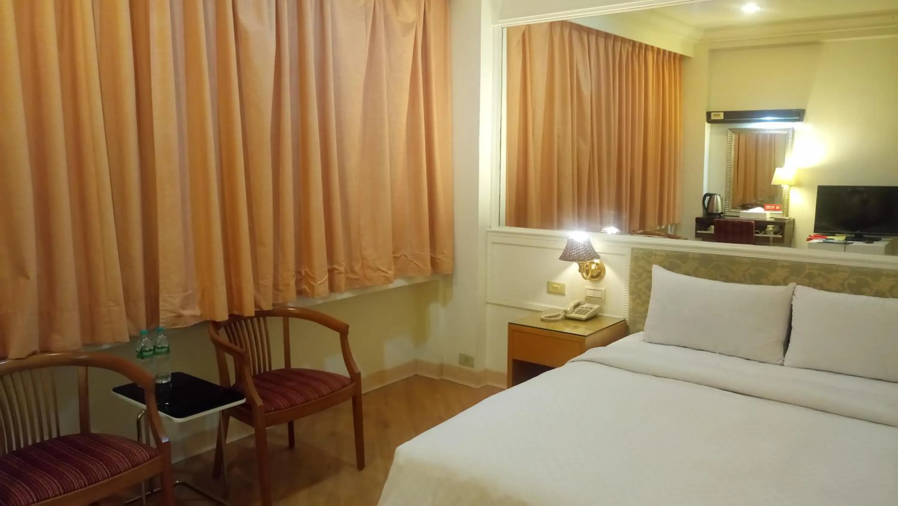 Bedroom, Bed in 苓雅大飯店 Lingyea Hotel