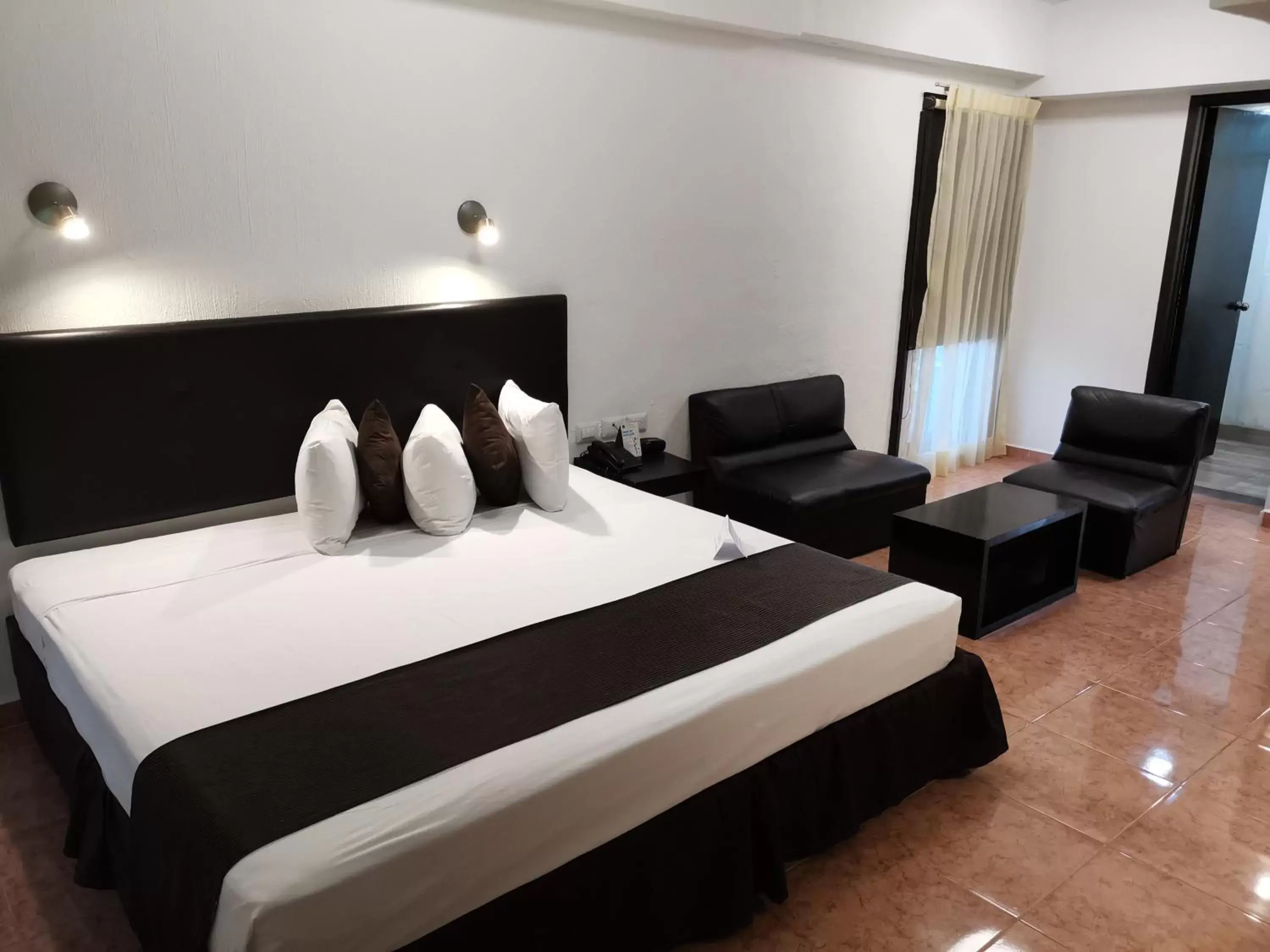 Bed in Hotel Maya Yucatan