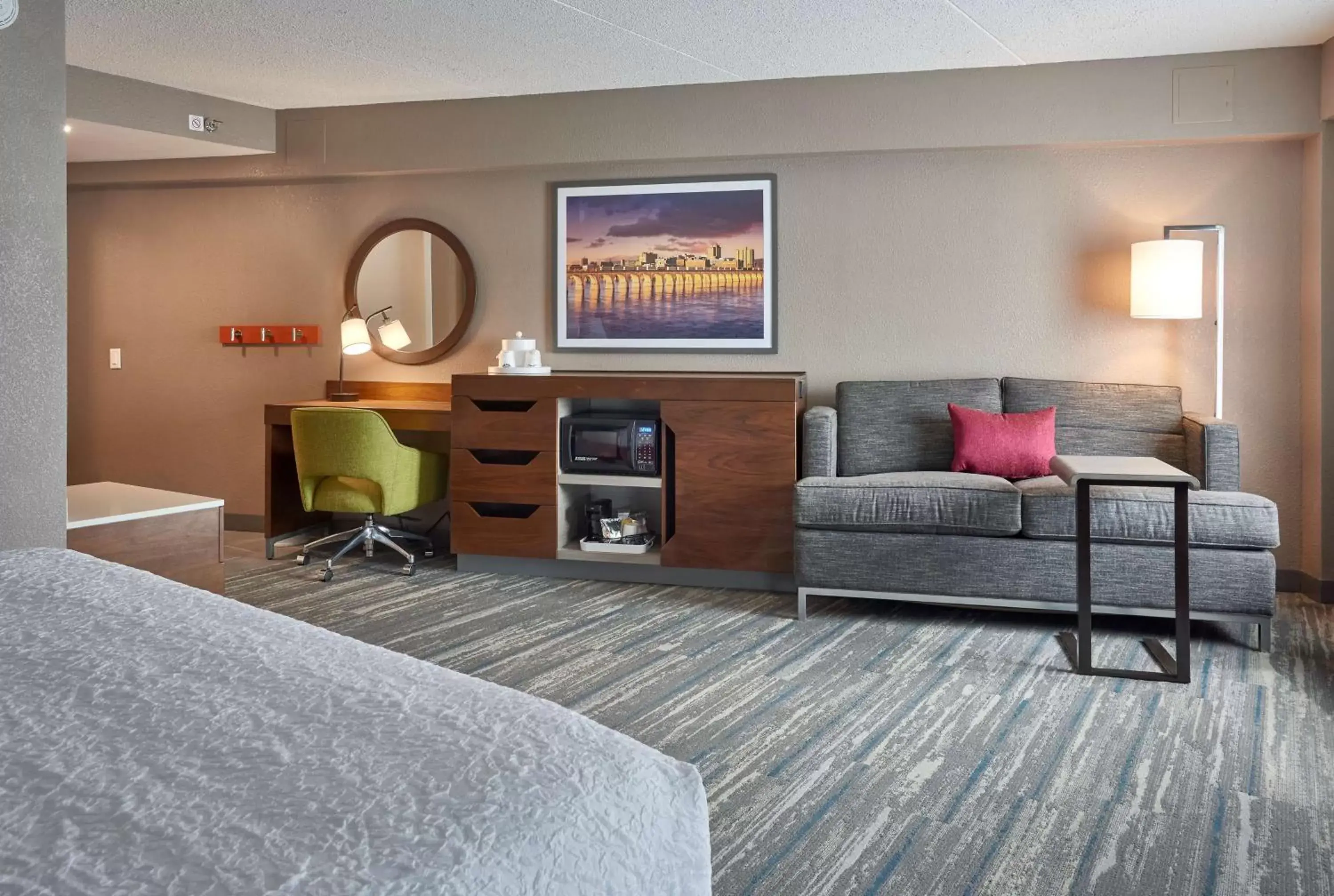 Living room, Seating Area in Hampton Inn by Hilton Harrisburg West