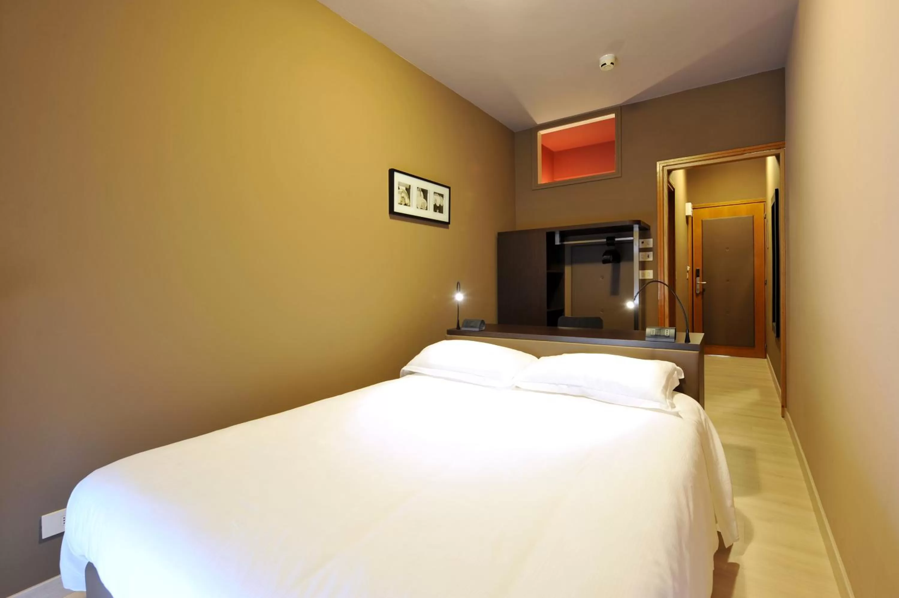 Bed in M14 Hotel & Spa